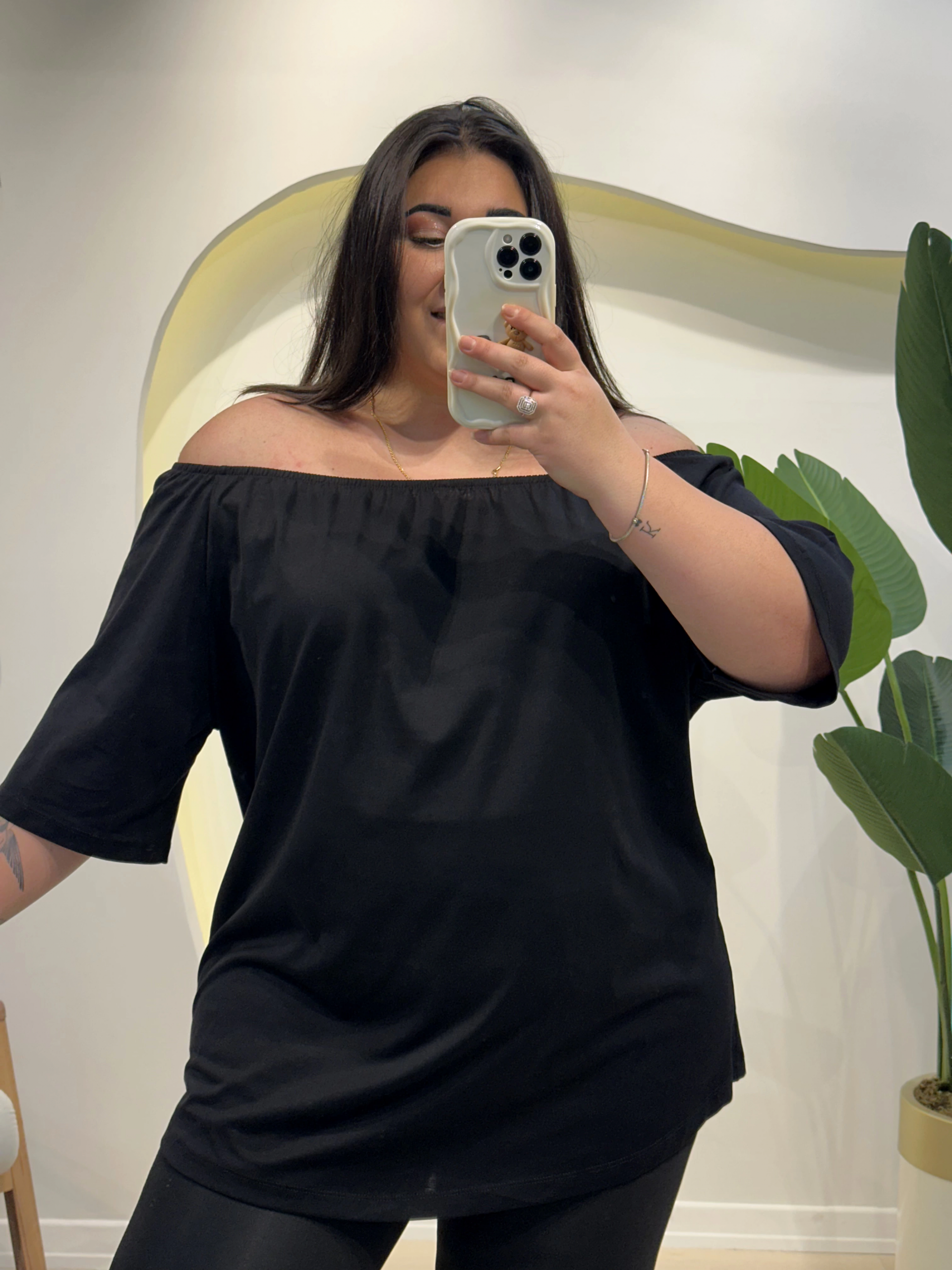 Geniş Kalıp Madonna Yaka Tunik Penye Bluz - Siyah