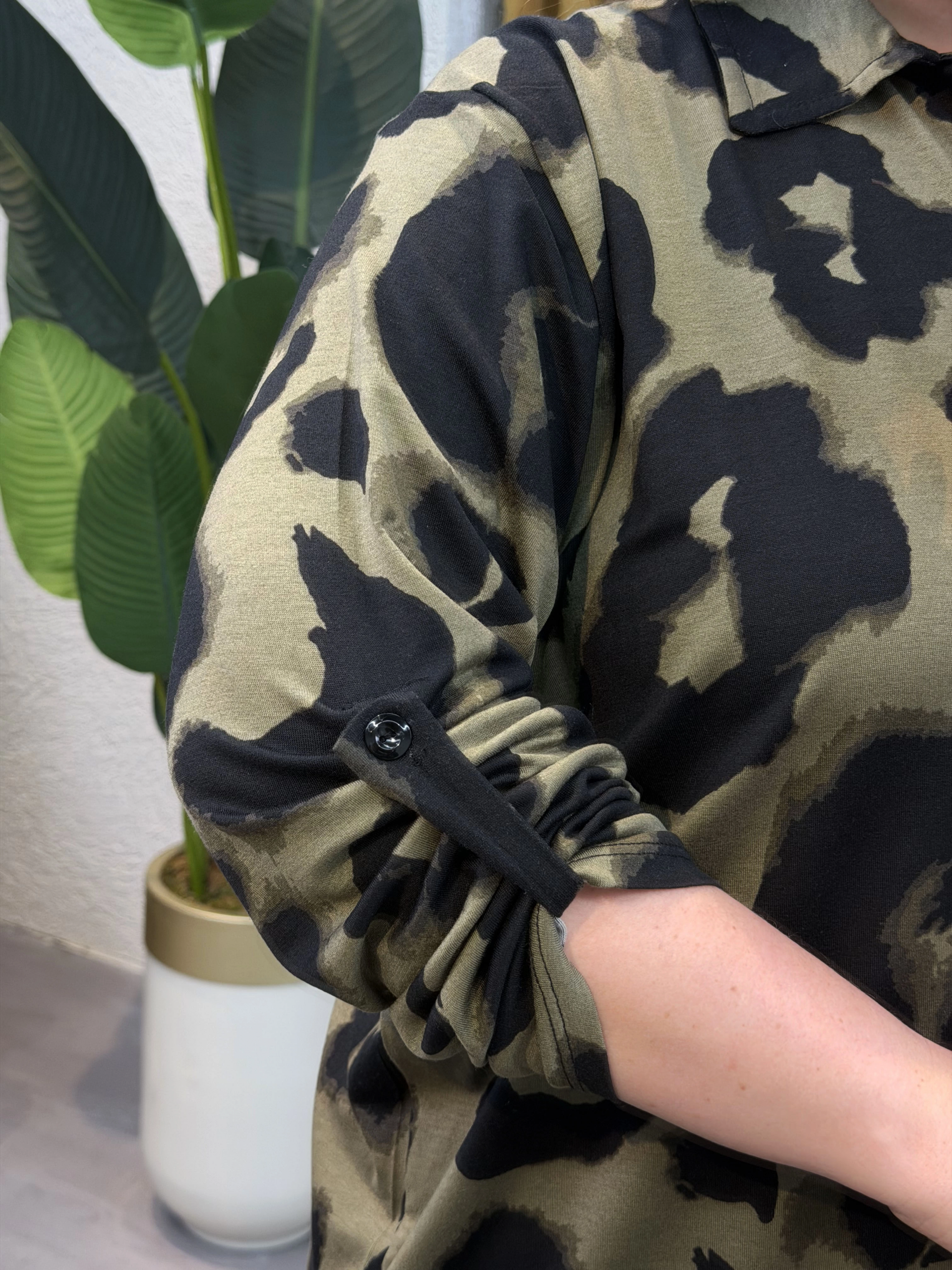 Geniş Kesim Esnek Penye Gömlek - Haki Leopar