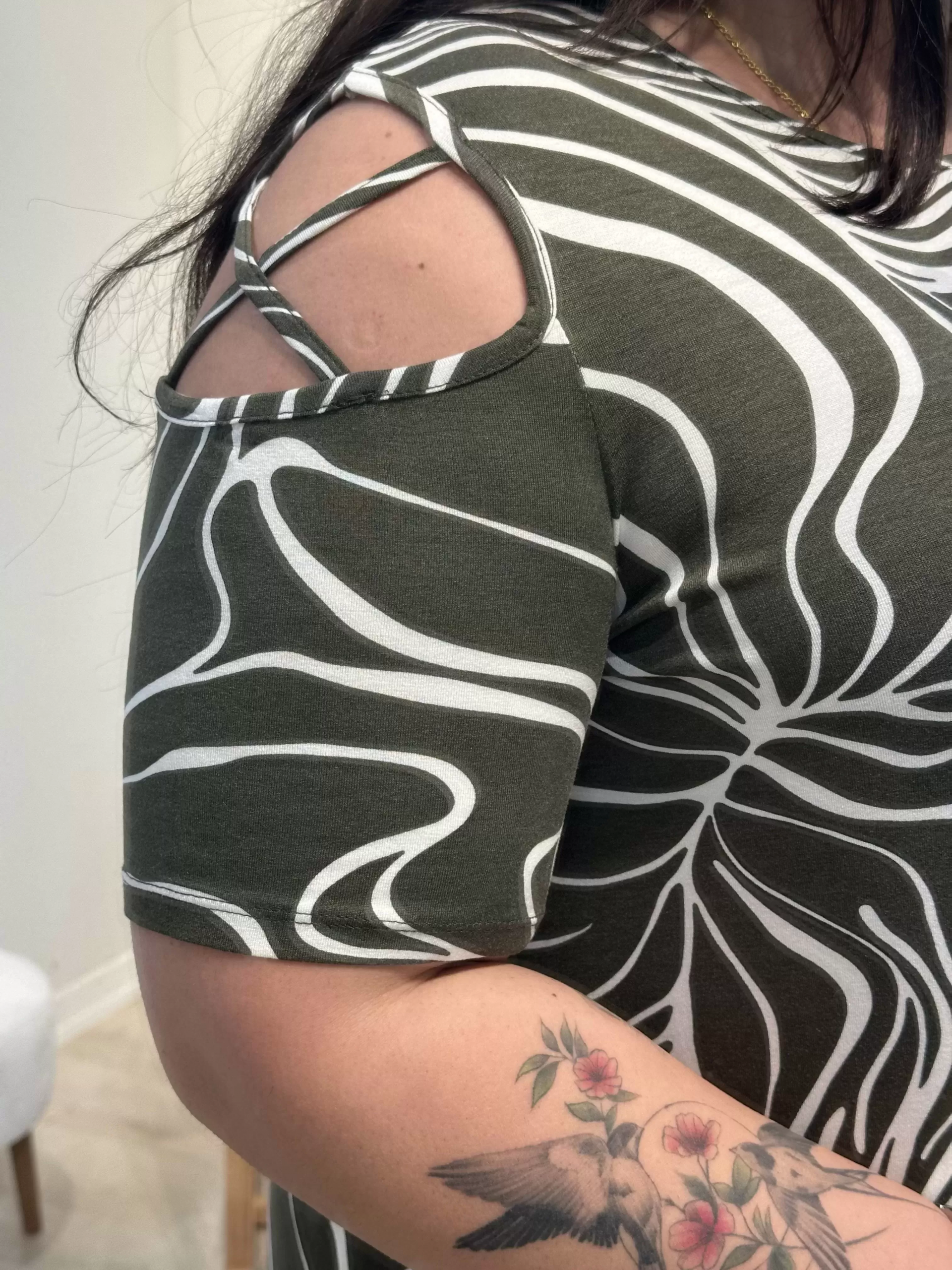 Omuz Detay Esnek Penye Elbise - Haki Zebra Desenli