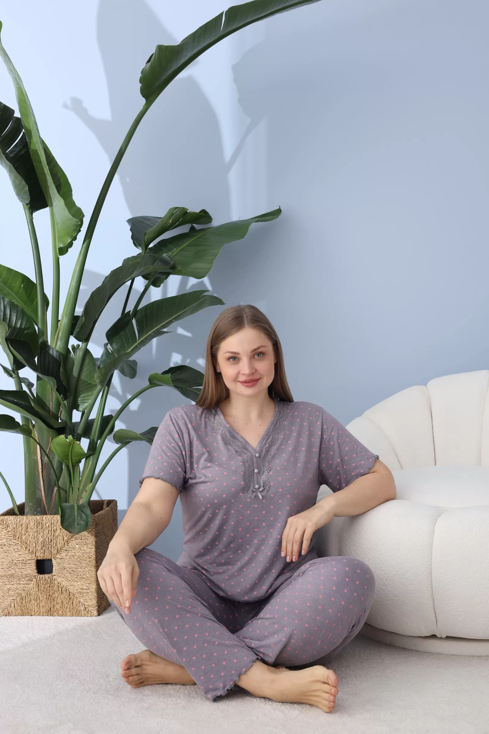 Yaka Düğmeli Bambu Pijama Takımı - Puantiyeli