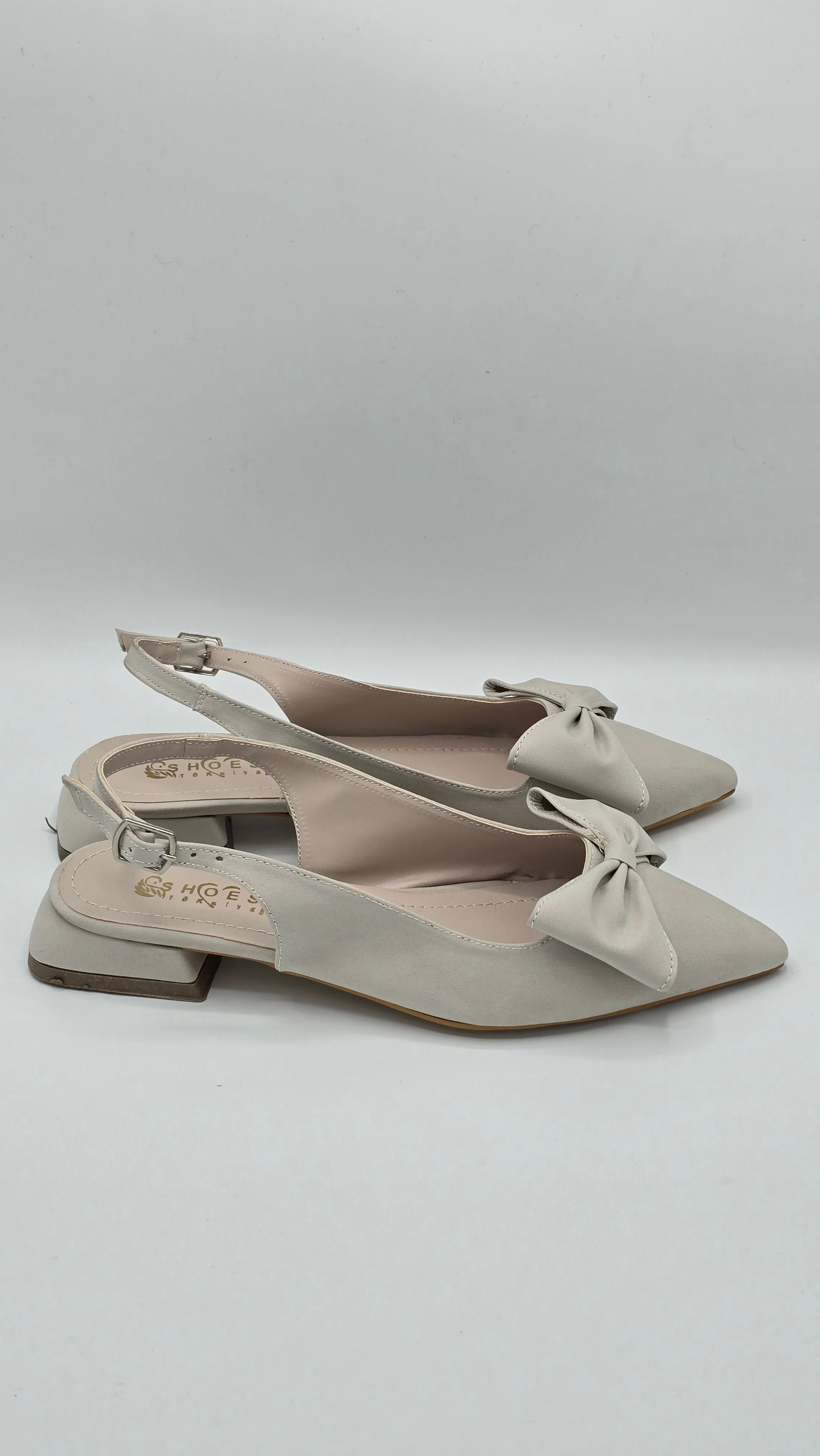  Luvestashoes Krem Fiyonk Detaylı Zarif Ortopedik Babet