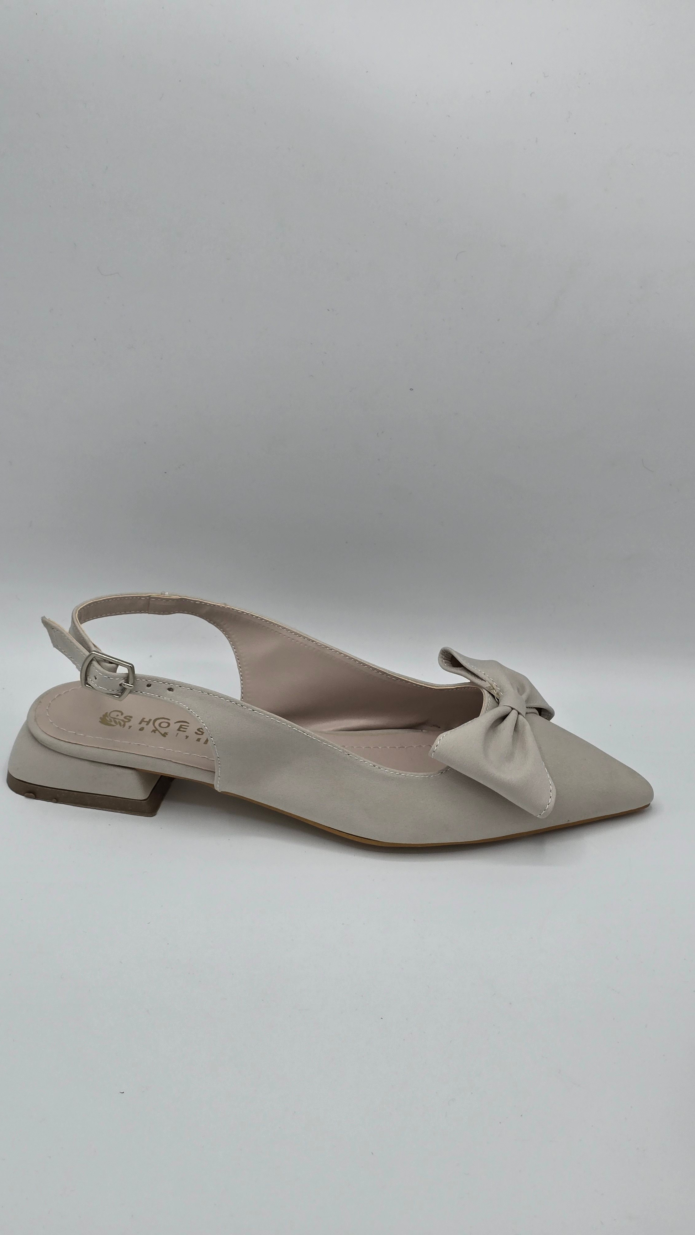  Luvestashoes Krem Fiyonk Detaylı Zarif Ortopedik Babet