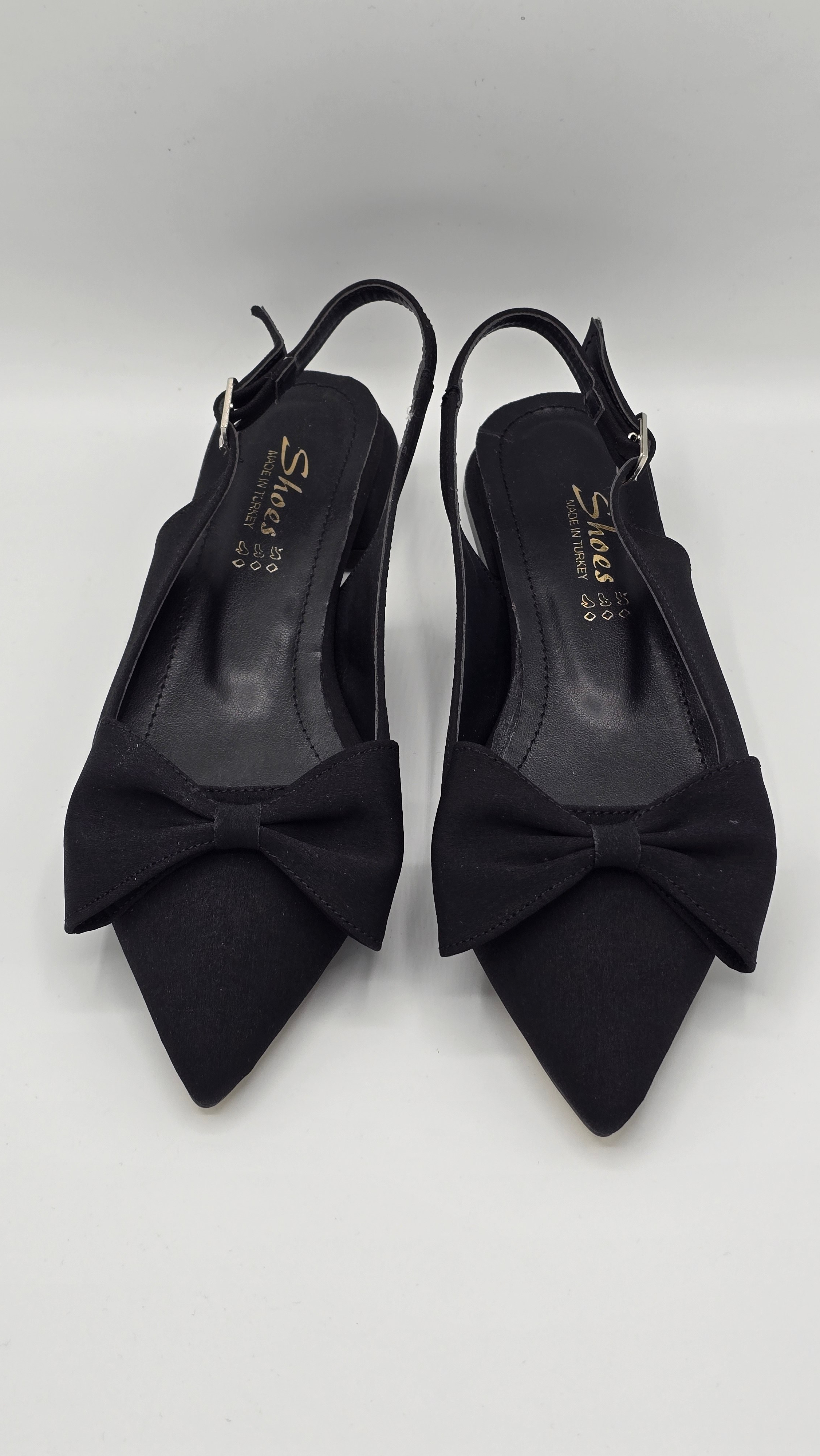  Luvestashoes Siyah Fiyonk Detaylı Zarif Ortopedik Babet