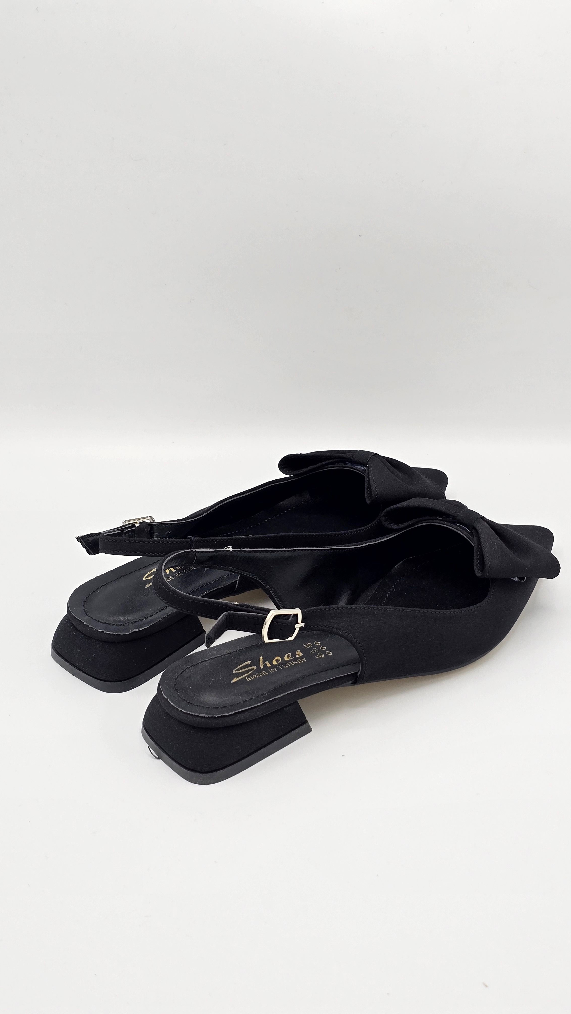  Luvestashoes Siyah Fiyonk Detaylı Zarif Ortopedik Babet