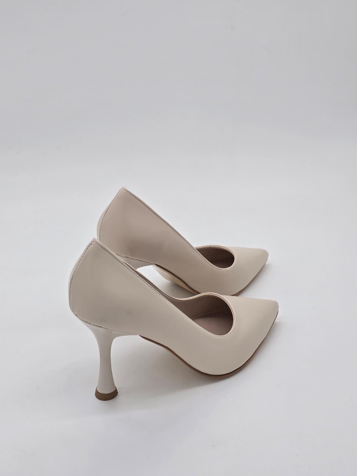 ince-topuklu-stiletto-bej-a61a46.jpeg
