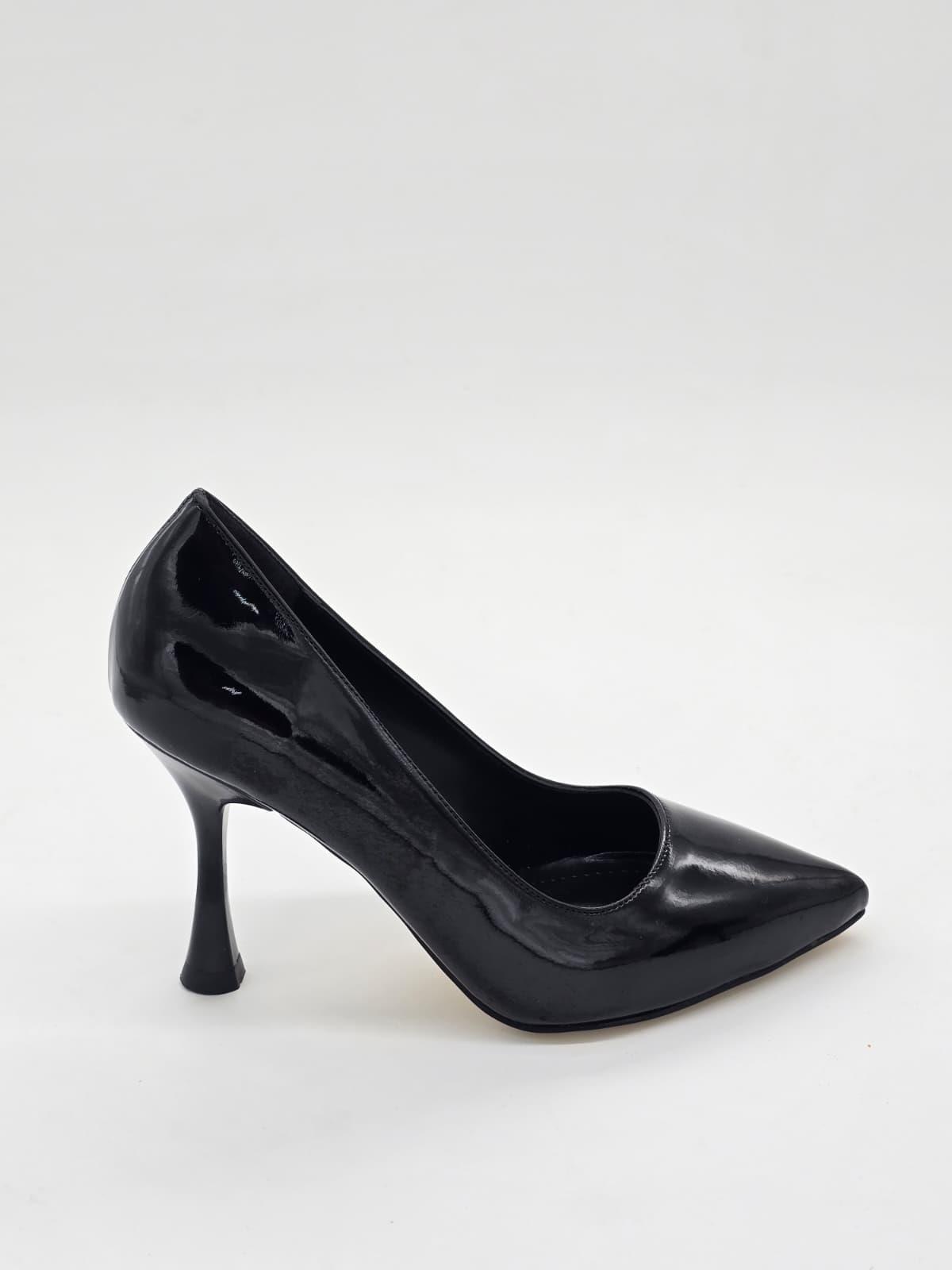 ince-topuklu-stiletto-rugan-siyah-092643.jpeg