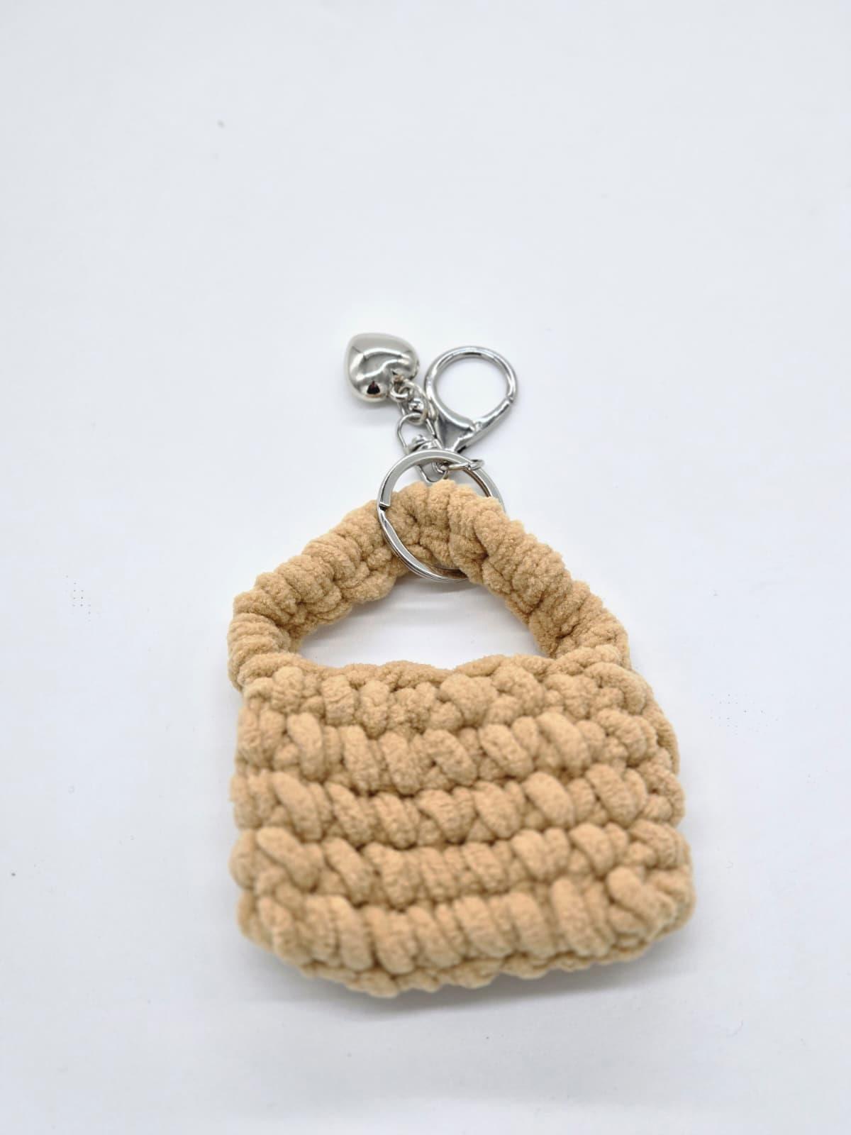 krem-pelus-mini-canta-formlu-charm-ana-686c08.jpeg