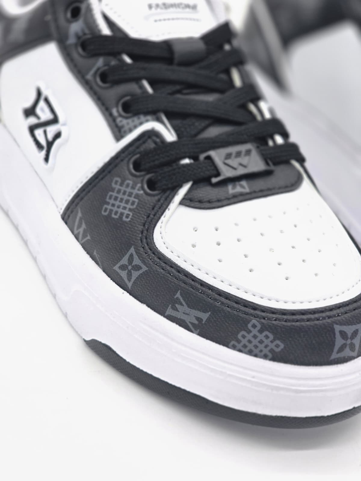 LUVESTA DESENLİ SNEAKER