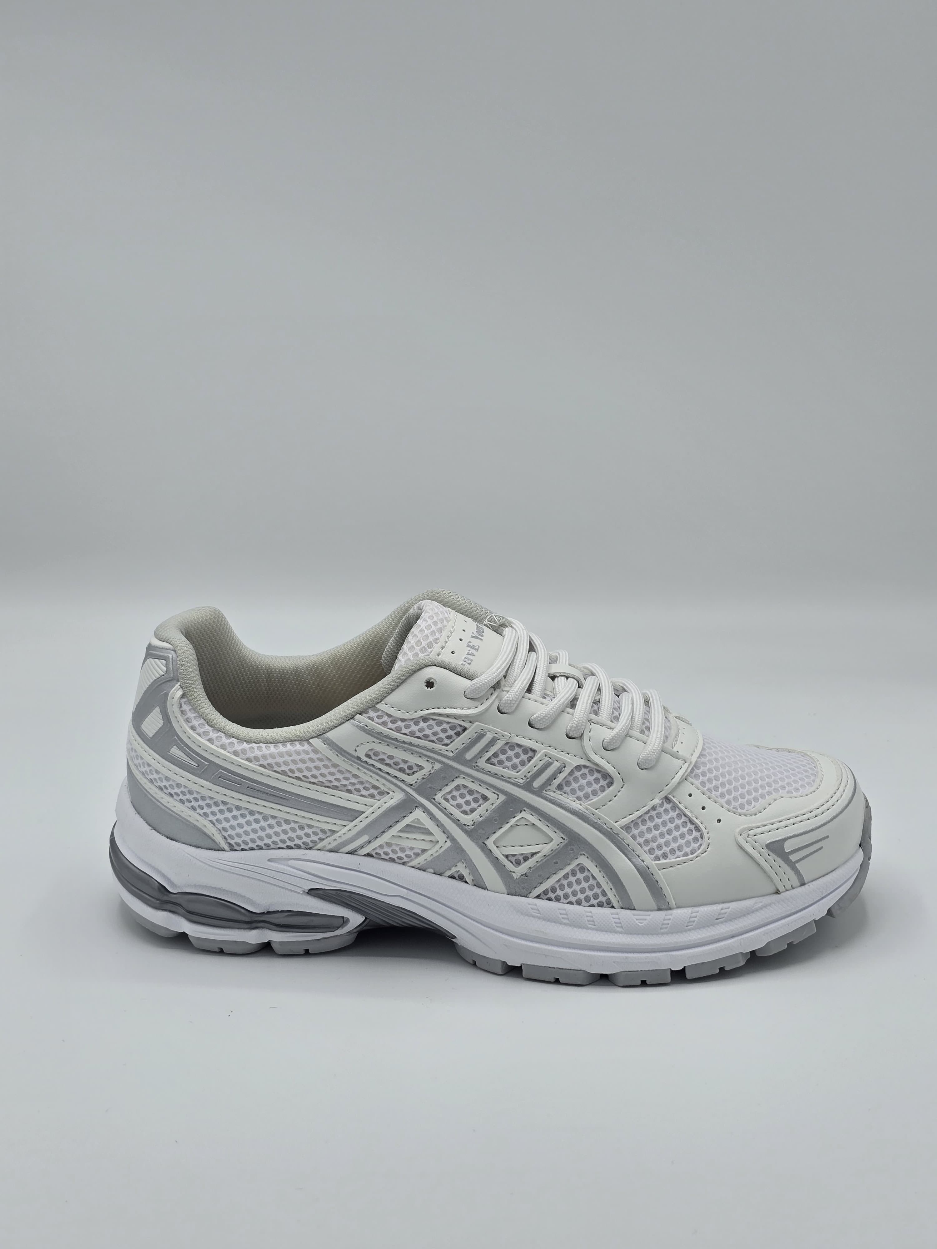 LUVESTA GÜNLÜK ORTOPEDİK SNEAKER BEYAZ