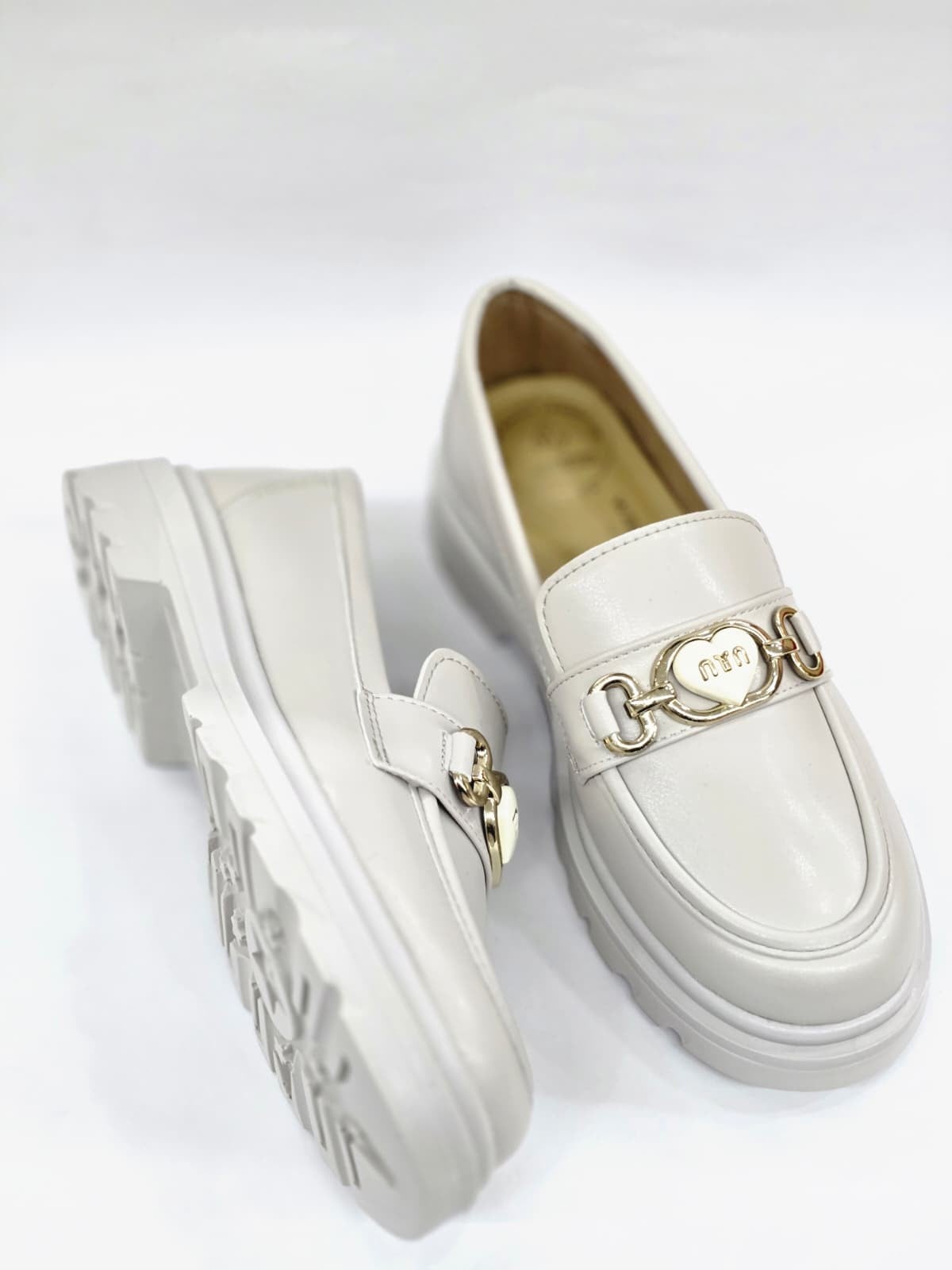 Luvesta Heart-Chic Kalın Tabanlı Bej Loafer