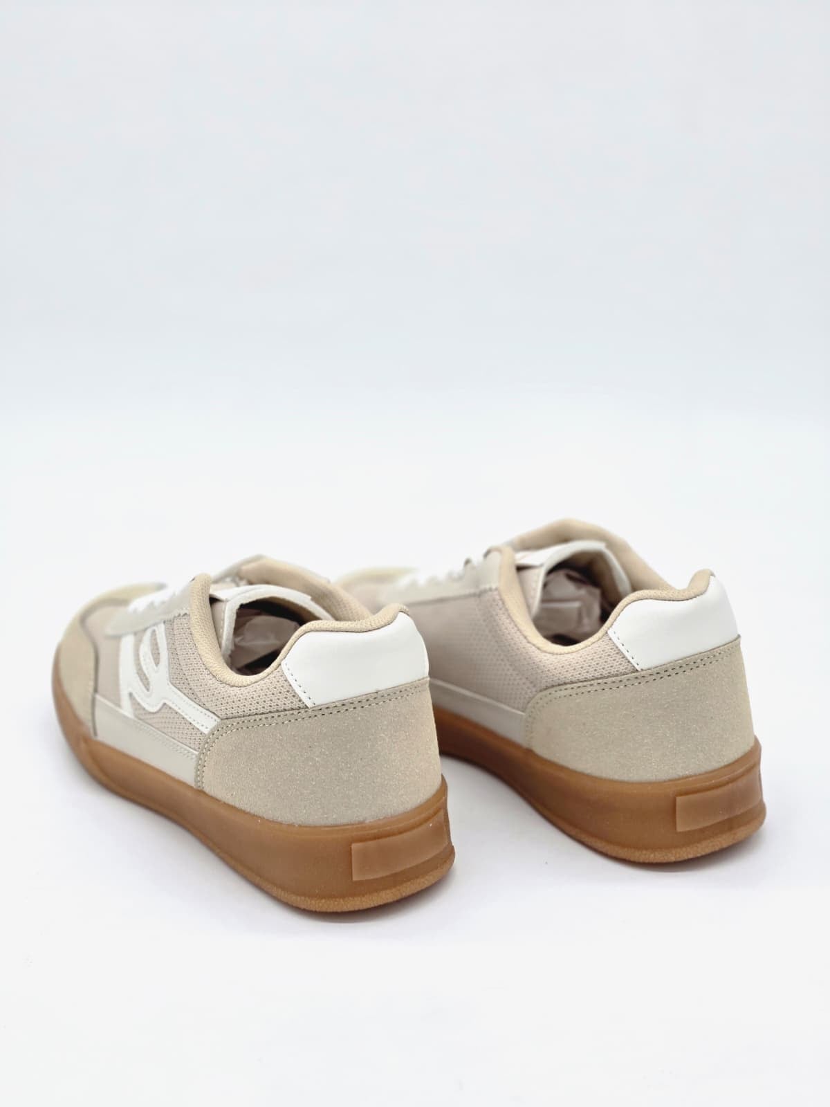 LUVESTA Raider sneaker
