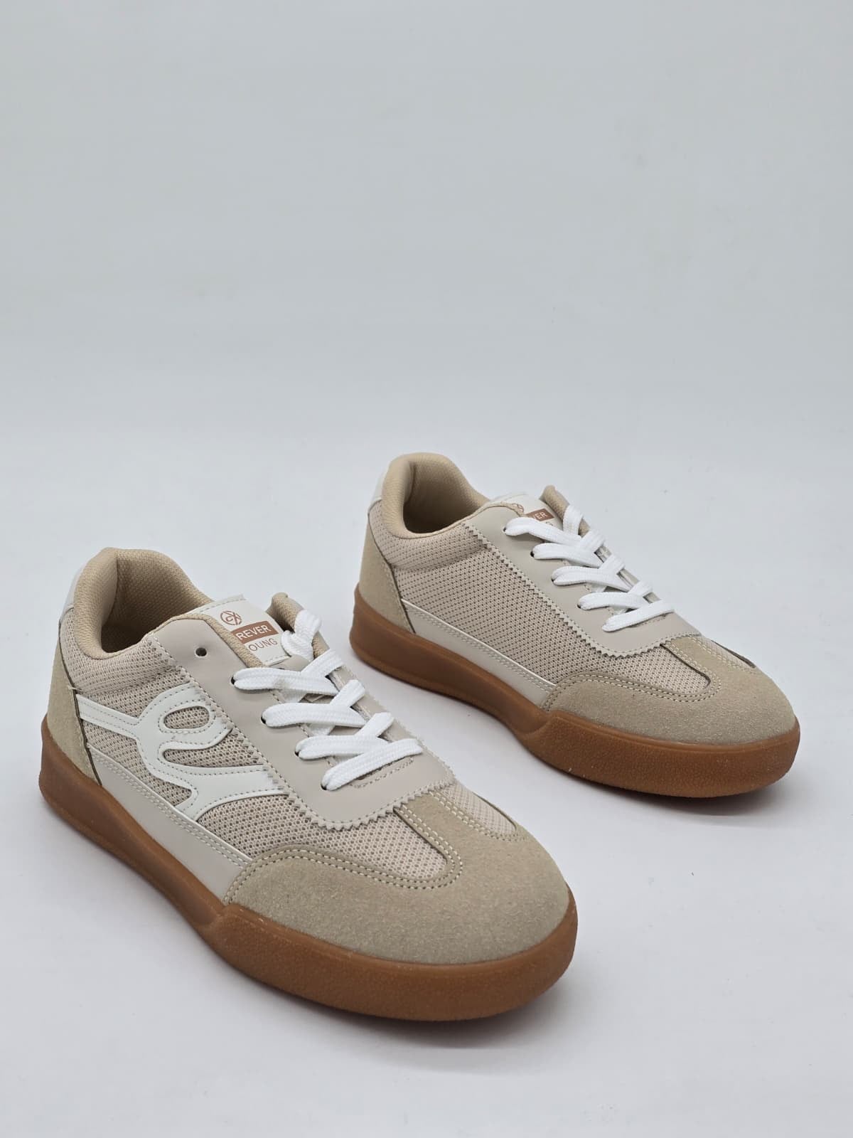 LUVESTA Raider sneaker