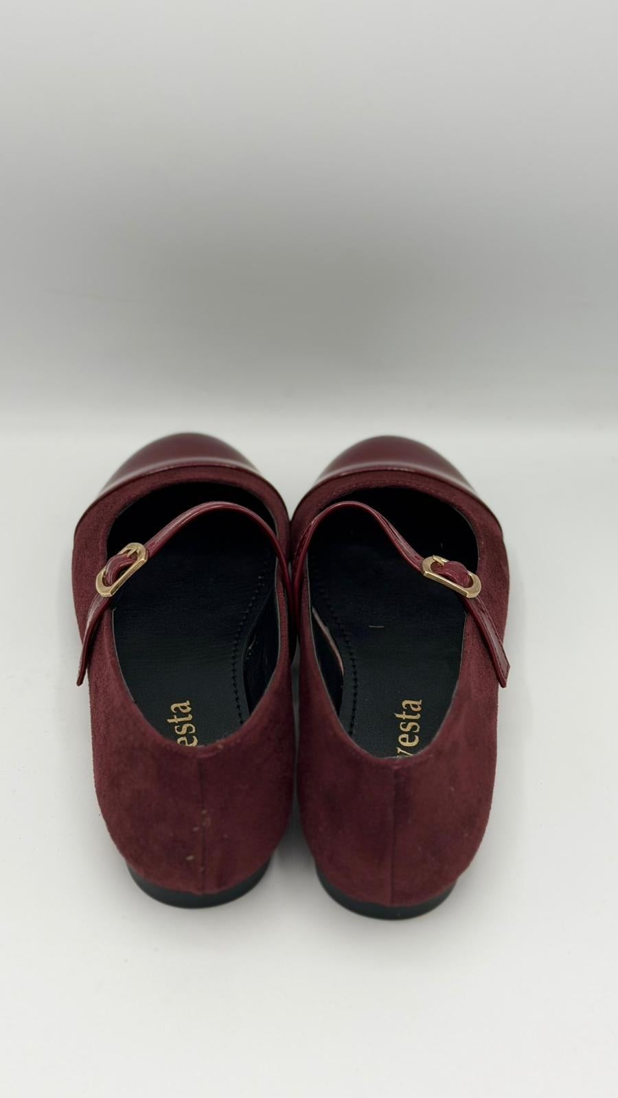LUVESTASHOES BORDO BURUN RUGAN DETAYLI SÜET BABET