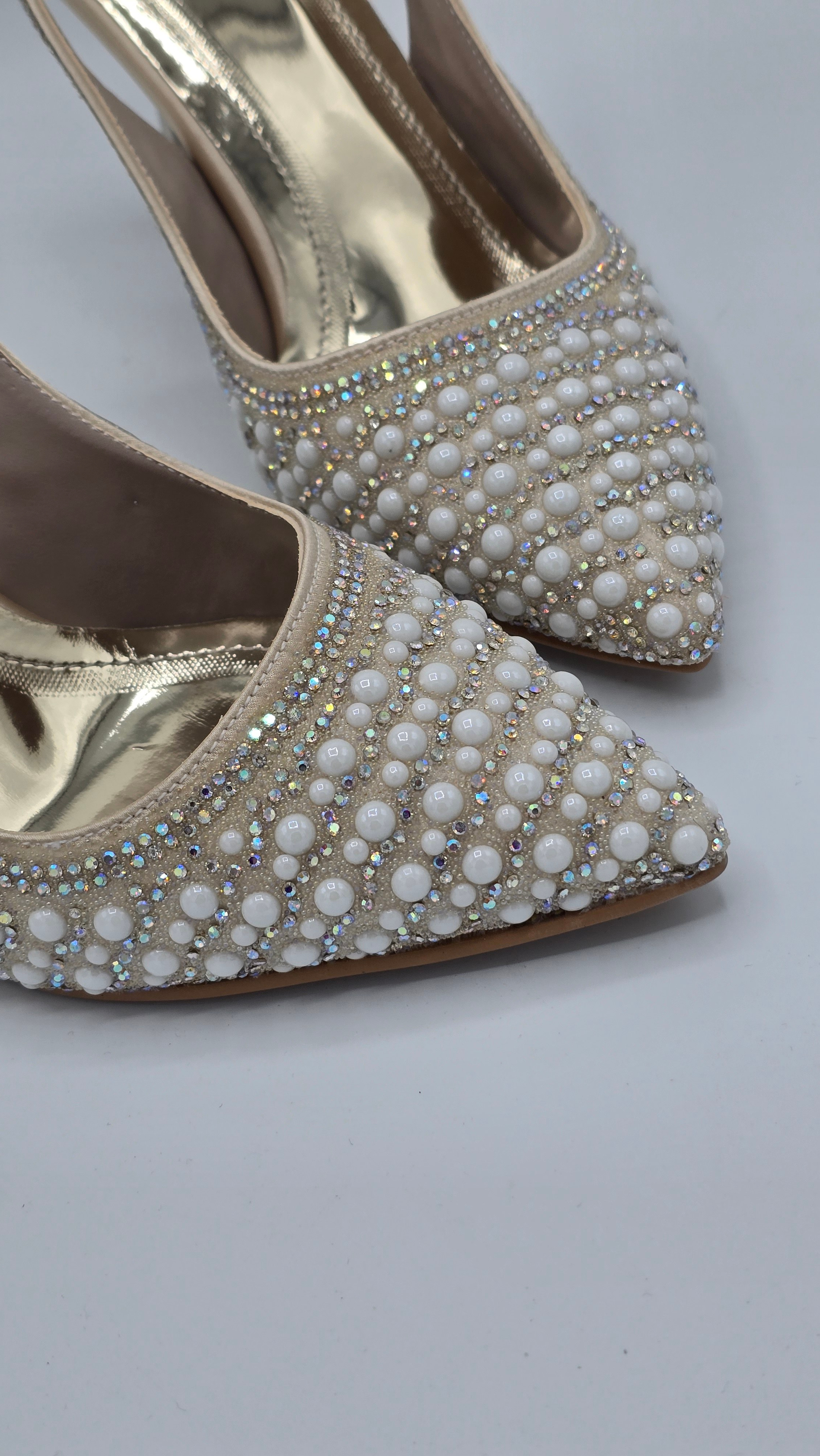 Luvestashoes Dore Işıltılı İnci Detaylı Ortopedik Stiletto 