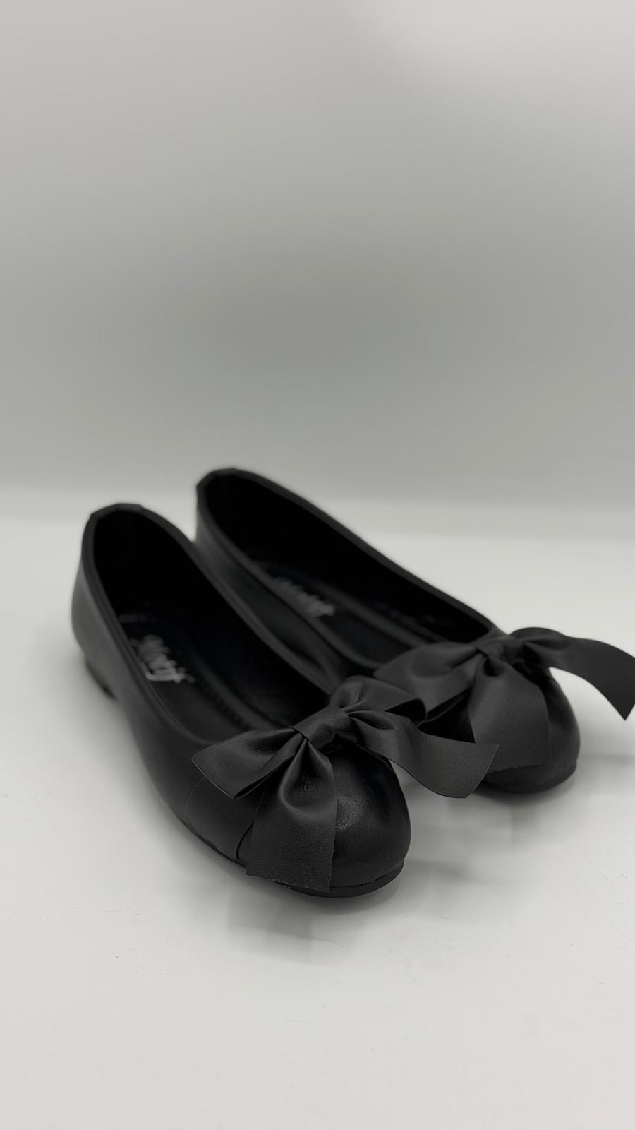 LUVESTASHOES FİYONK DETAYLI PREMİUM SUNİ DERİ BABET