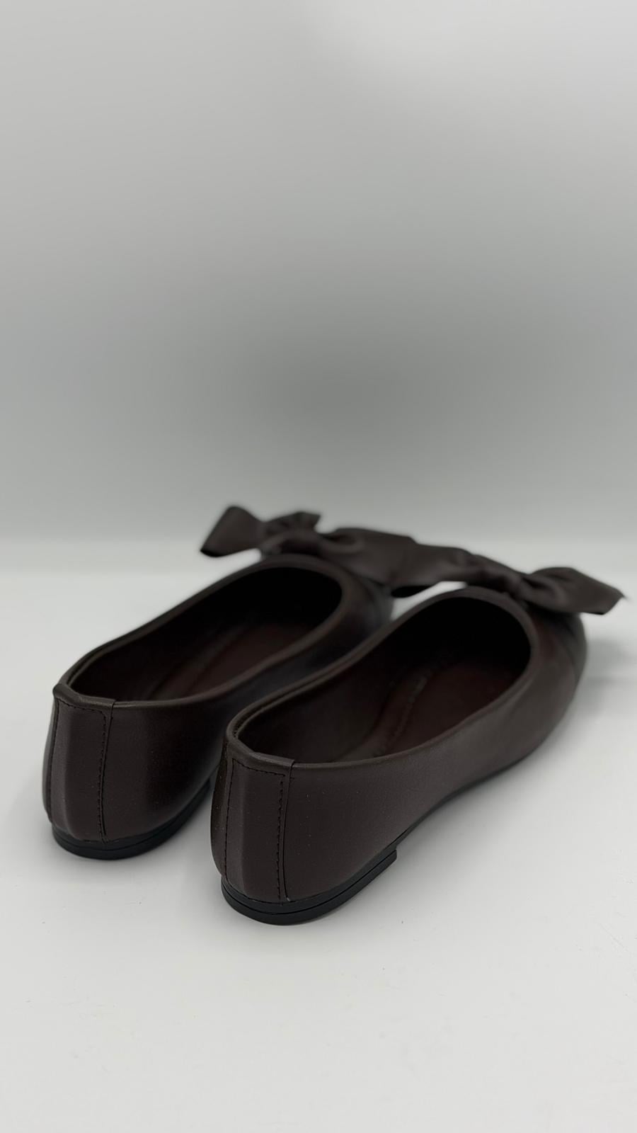LUVESTASHOES FİYONK DETAYLI PREMİUM SUNİ DERİ BABET