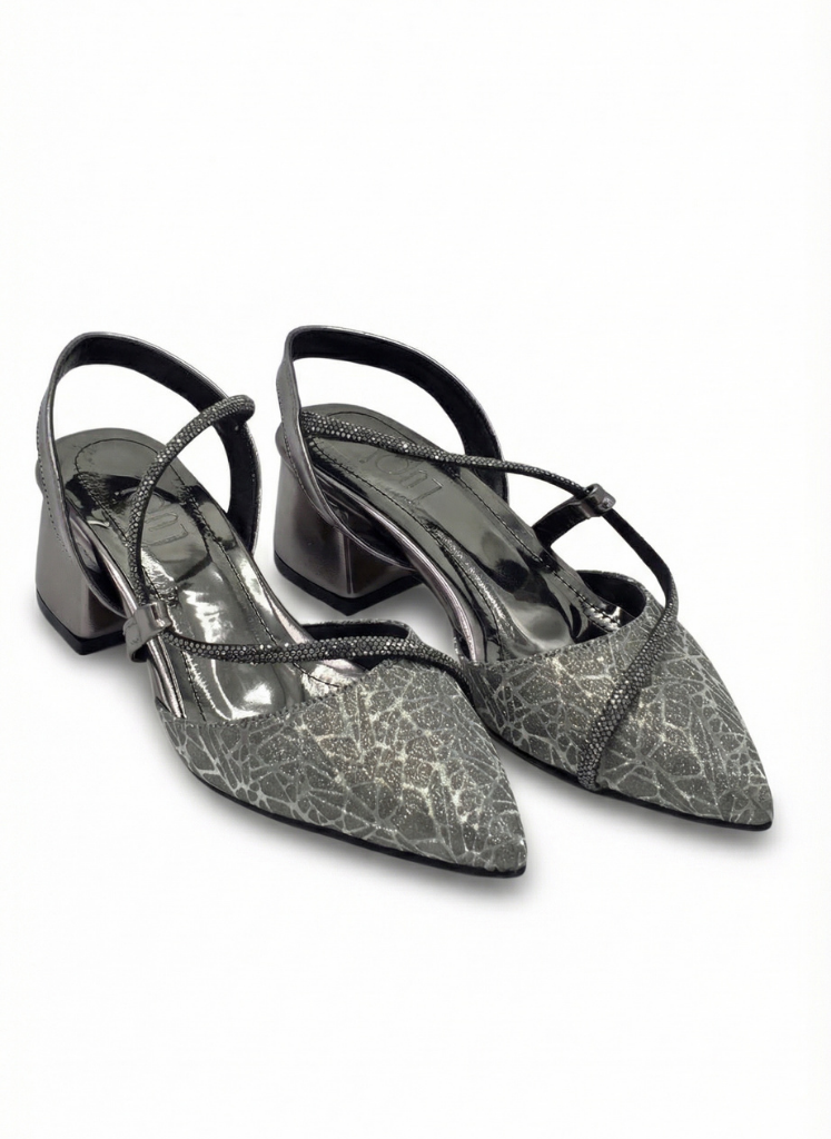 Luvestashoes Füme Taş Şerit Detaylı Simli Topuklu Stiletto