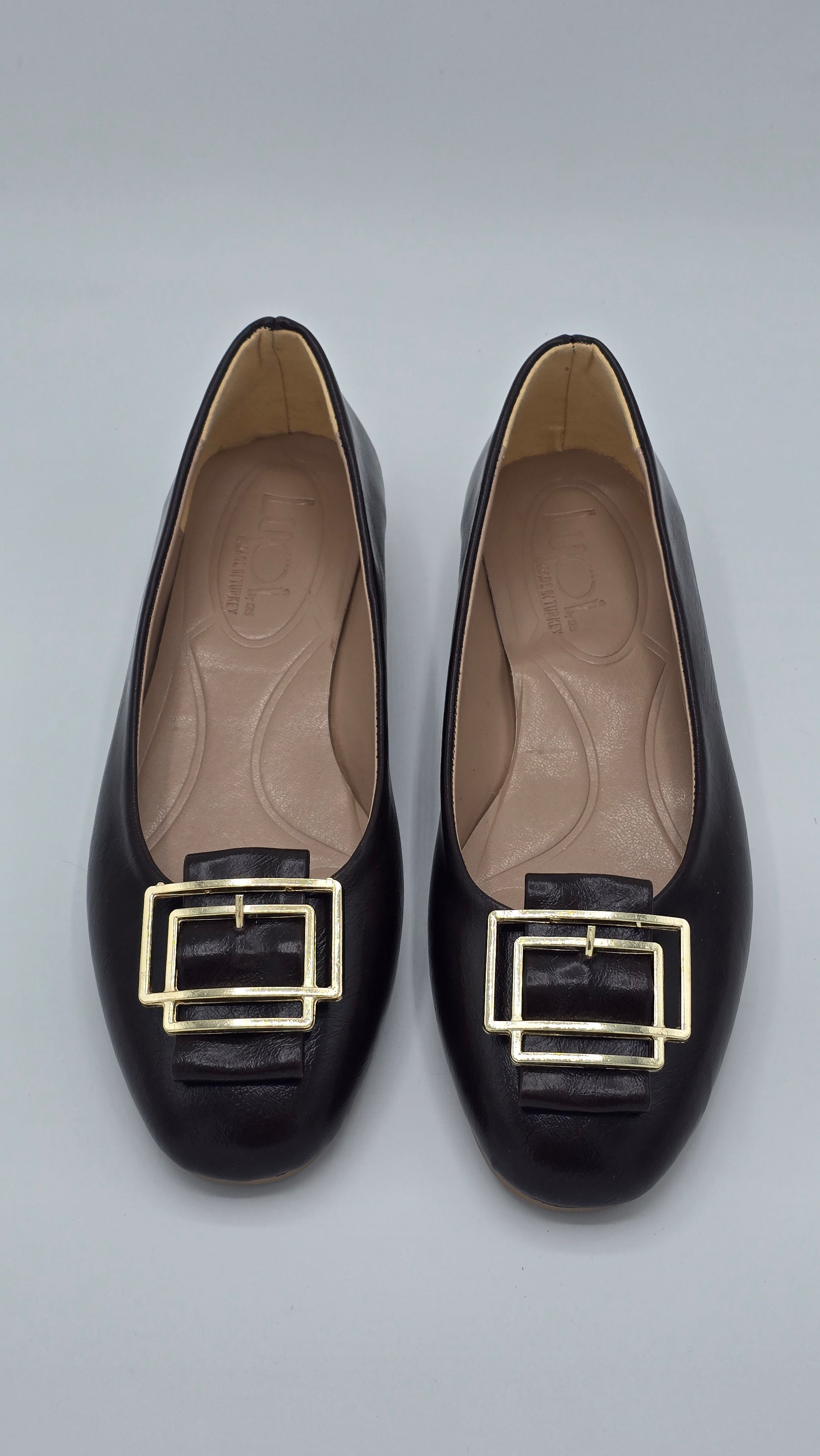 Luvestashoes Gold Çerçeve Tokalı Babet Kahve