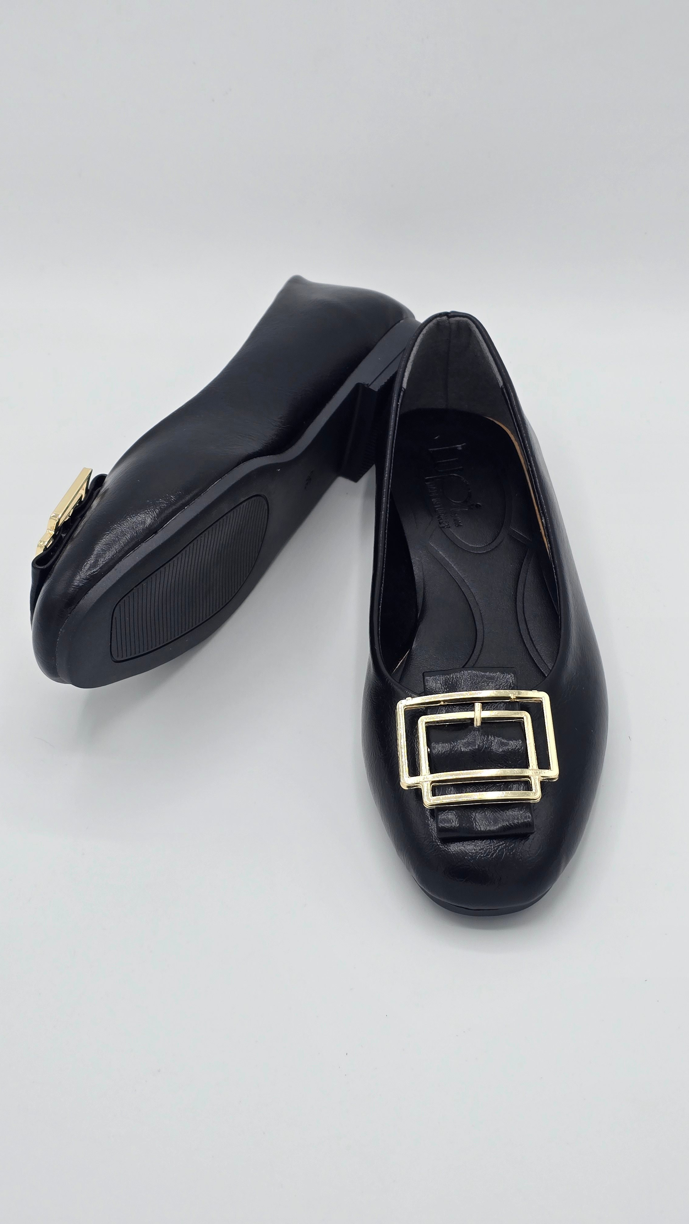 Luvestashoes Gold Çerçeve Tokalı Babet Siyah