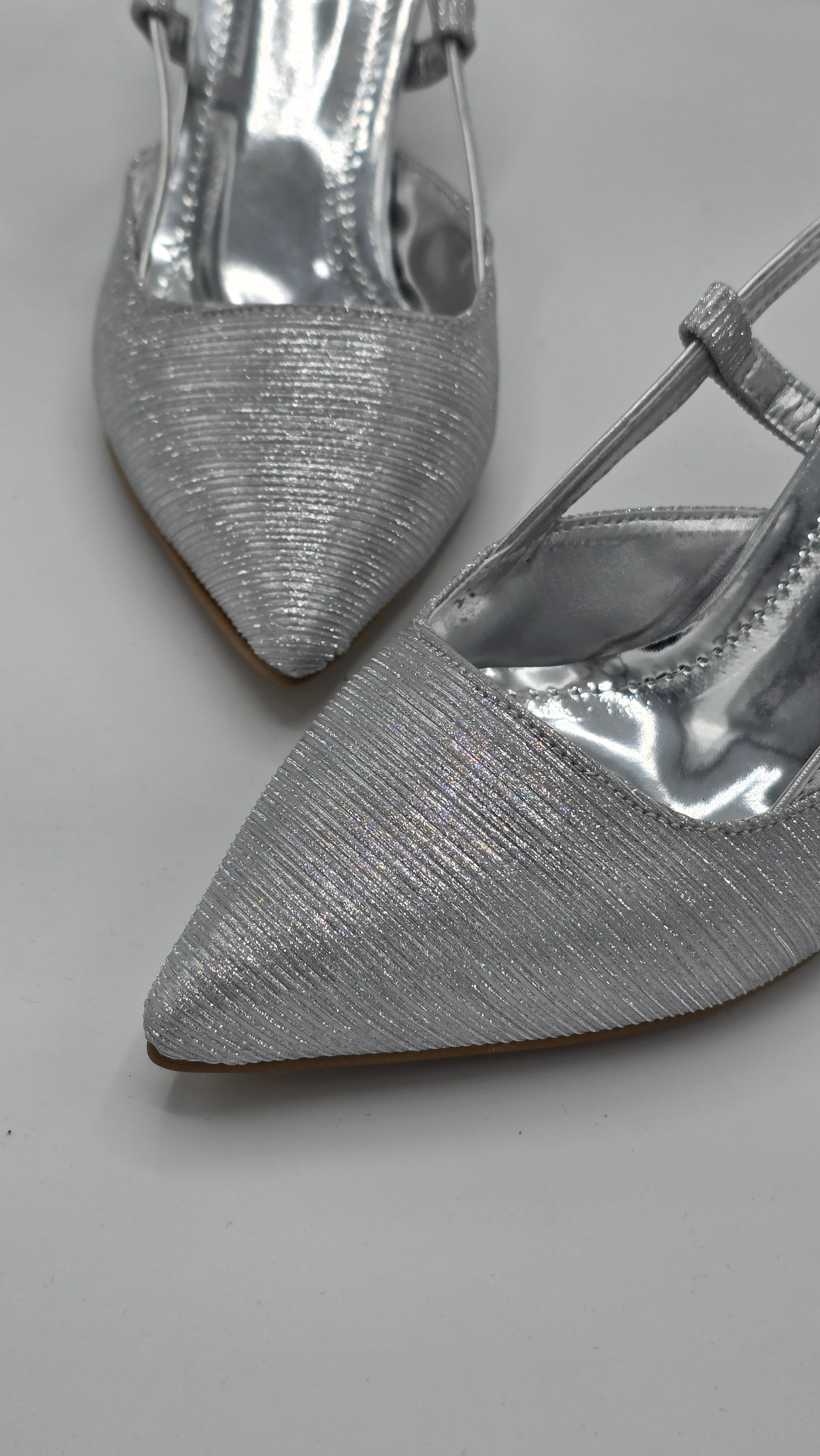 Luvestashoes Gümüş Çift Paralel Bantlı Kadeh Topuklu Ortopedik Stiletto