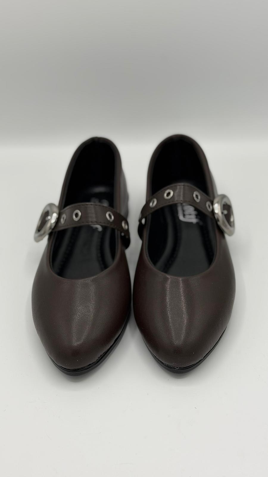 LUVESTASHOES GÜMÜŞ TOKALI SİVRİ BURUN BABET