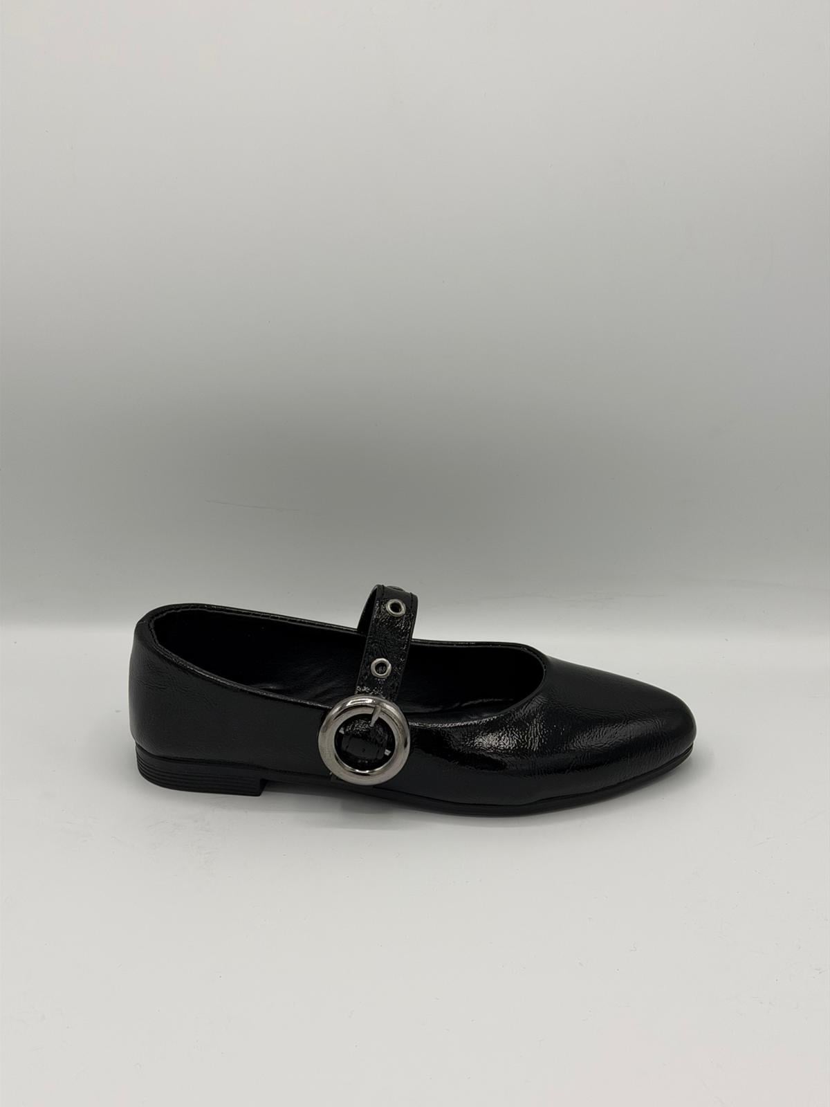 LUVESTASHOES GÜMÜŞ TOKALI SİVRİ BURUN BABET