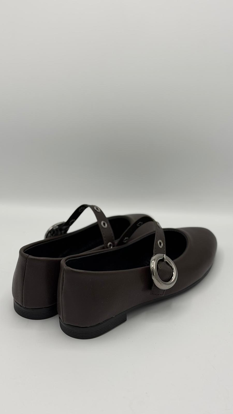 LUVESTASHOES GÜMÜŞ TOKALI SİVRİ BURUN BABET