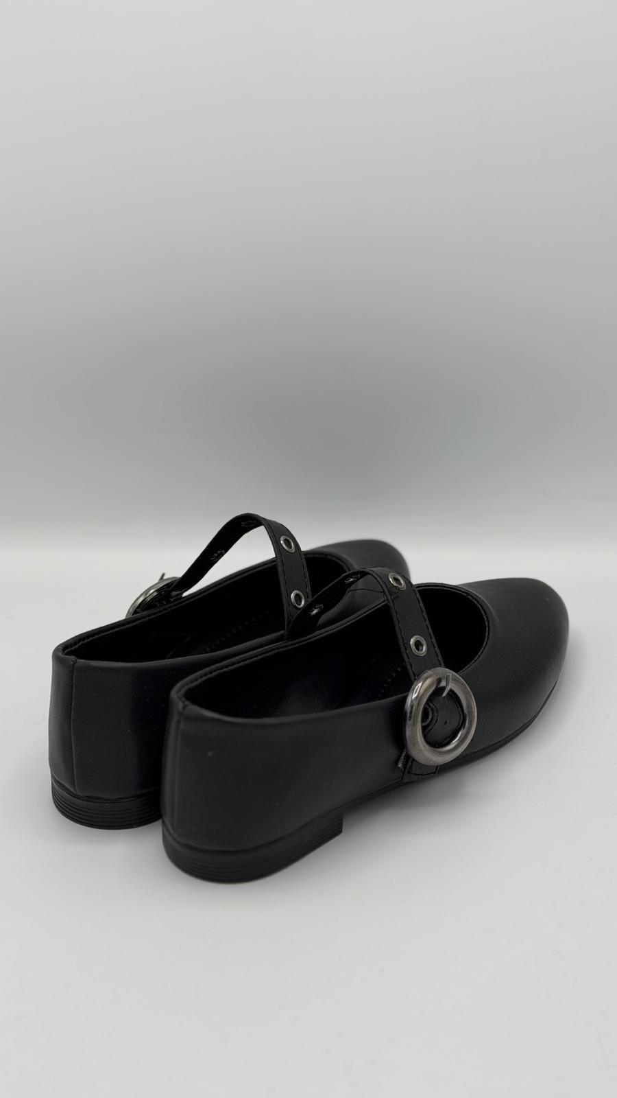LUVESTASHOES GÜMÜŞ TOKALI SİVRİ BURUN BABET
