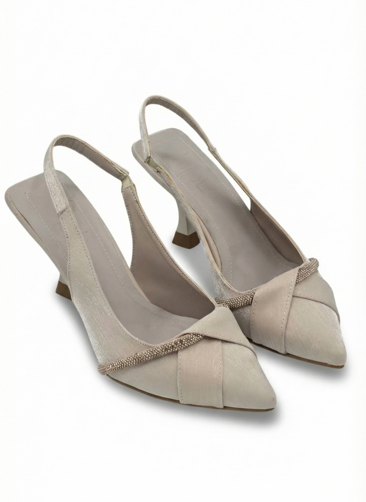 Luvestashoes İnci Krem Taş Detaylı Çapraz Bantlı Ortopedik Kadeh Topuk Stiletto