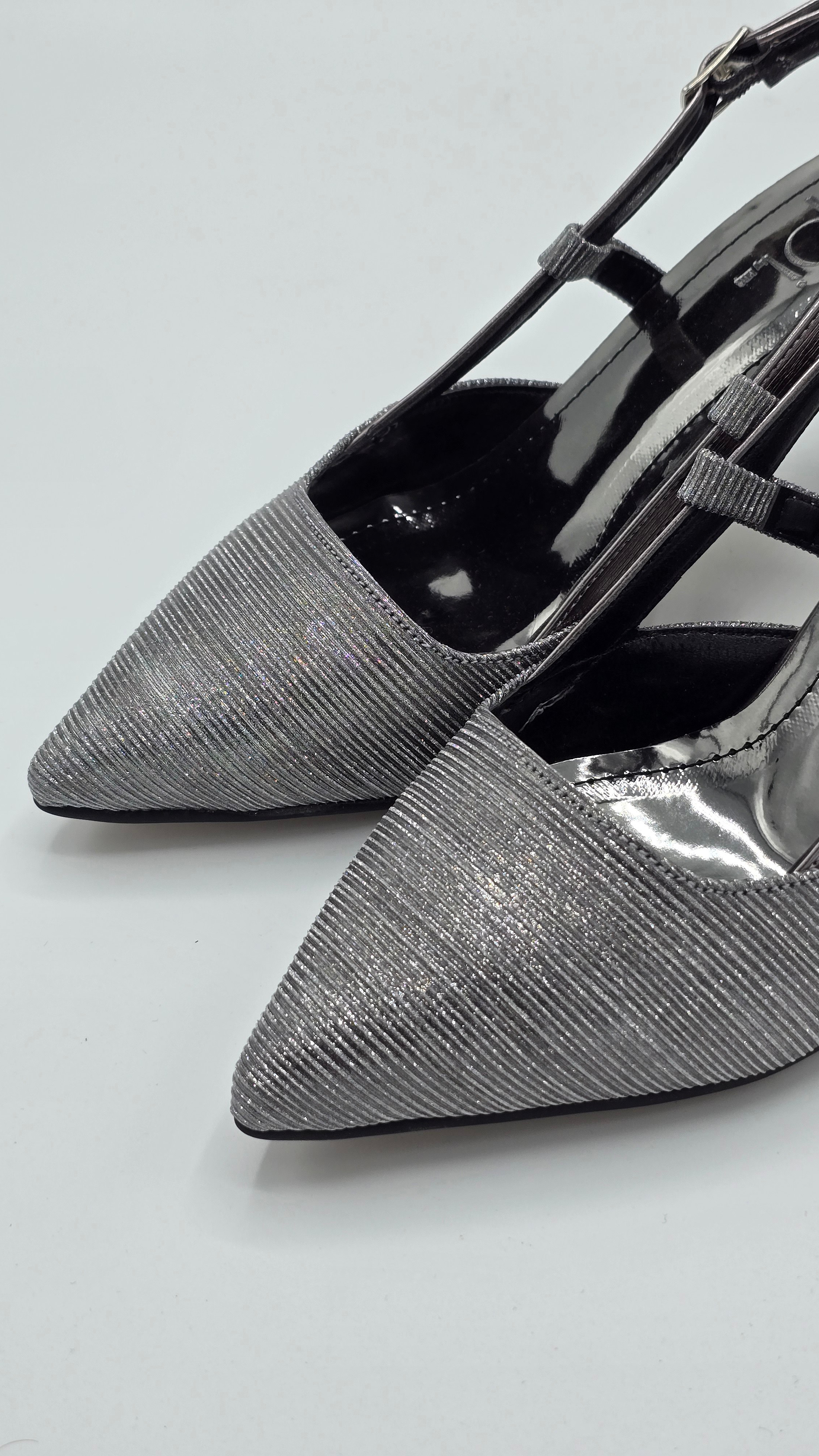 Luvestashoes Işıltılı Füme Çift Paralel Bantlı Ortopedik Stiletto