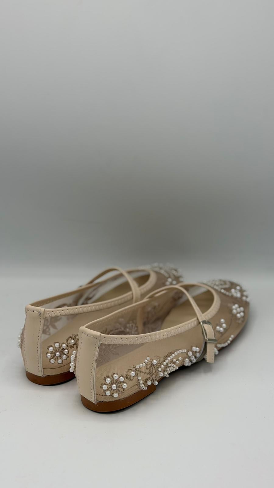 LUVESTASHOES İŞLEMELİ BEJ BABET