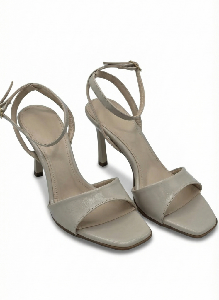 Luvestashoes Krem Minimal Tek Bantlı Bilekten Tokalı İnce Topuk Yazlık Stiletto