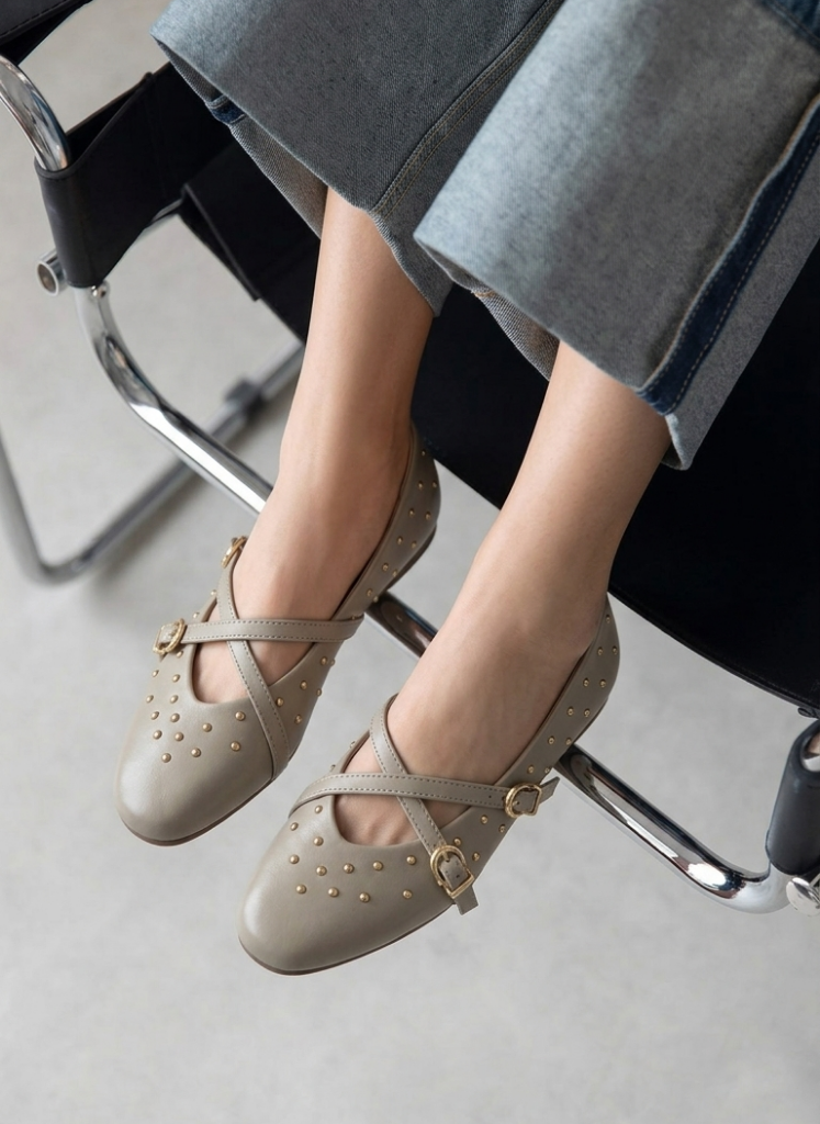 Luvestashoes Metalik Bej Trok Detaylı Ortopedik Babet