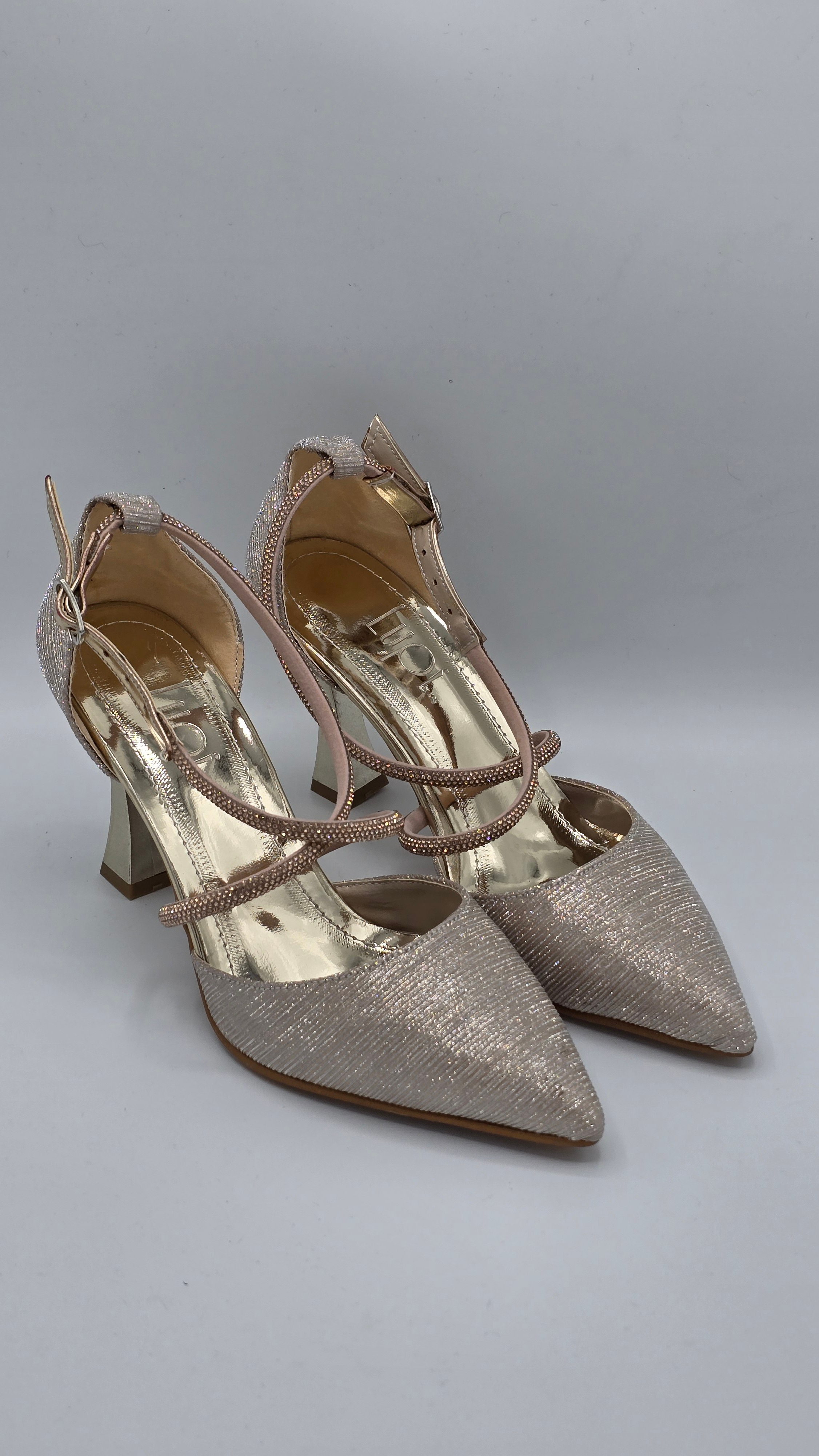 Luvestashoes Şampanya Taş Detaylı Topuk Gece Stiletto