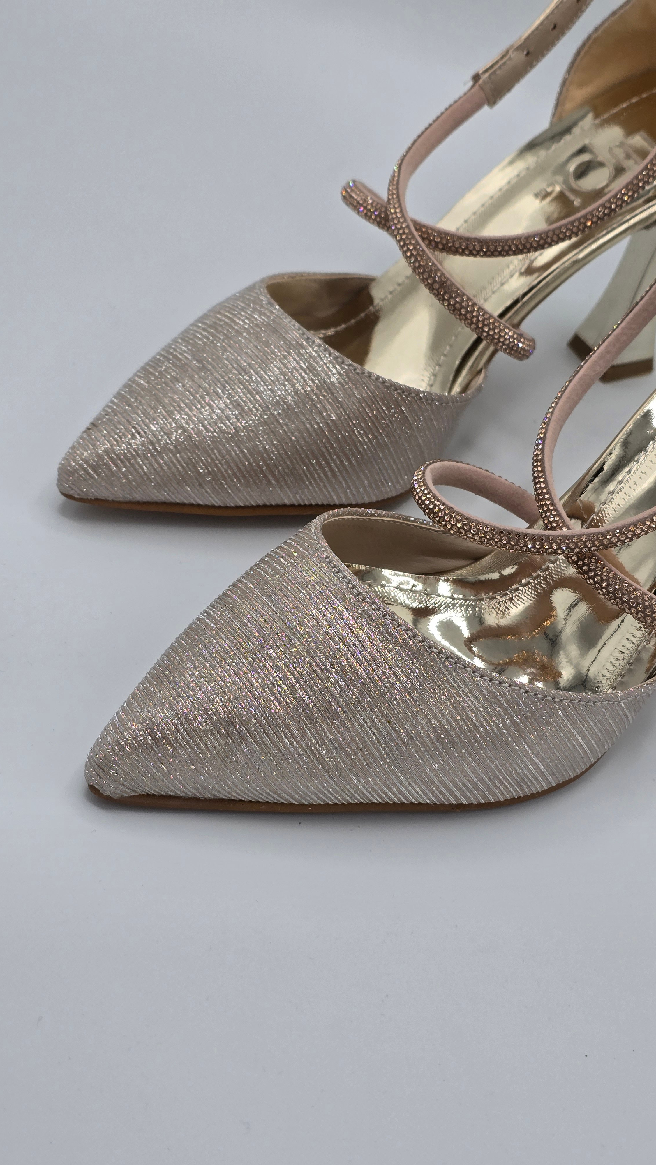 Luvestashoes Şampanya Taş Detaylı Topuk Gece Stiletto