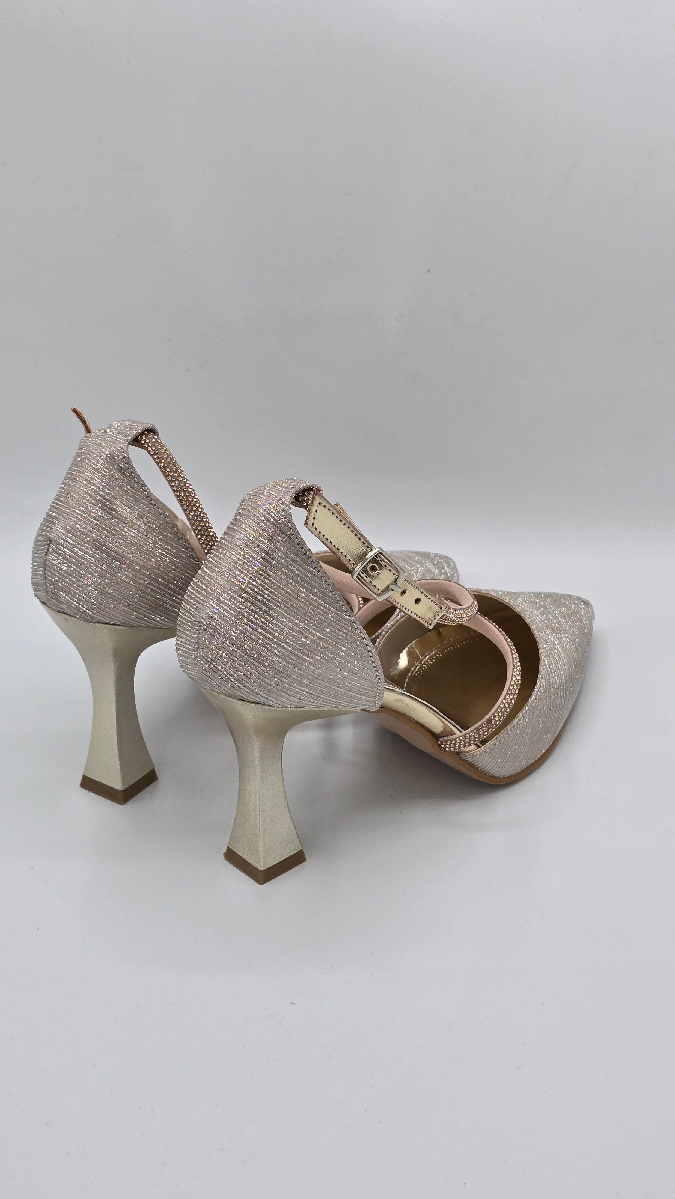 Luvestashoes Şampanya Taş Detaylı Topuk Gece Stiletto