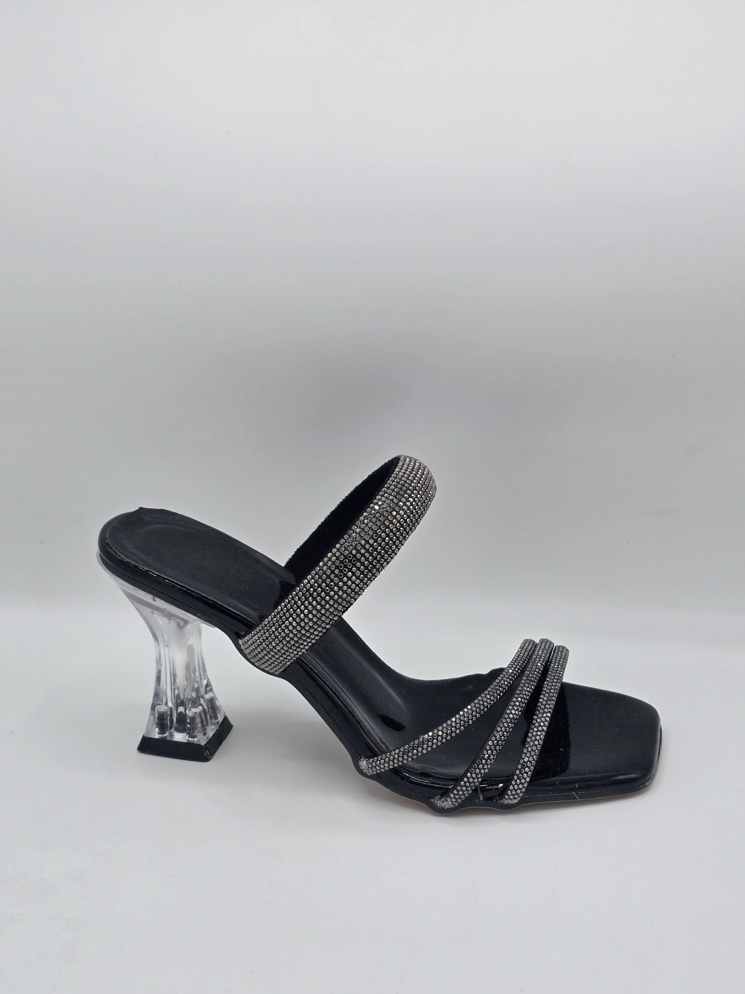 LUVESTASHOES SİMLİ TAŞLI KARE BURUNLU TOPUKLU TERLİK SİYAH