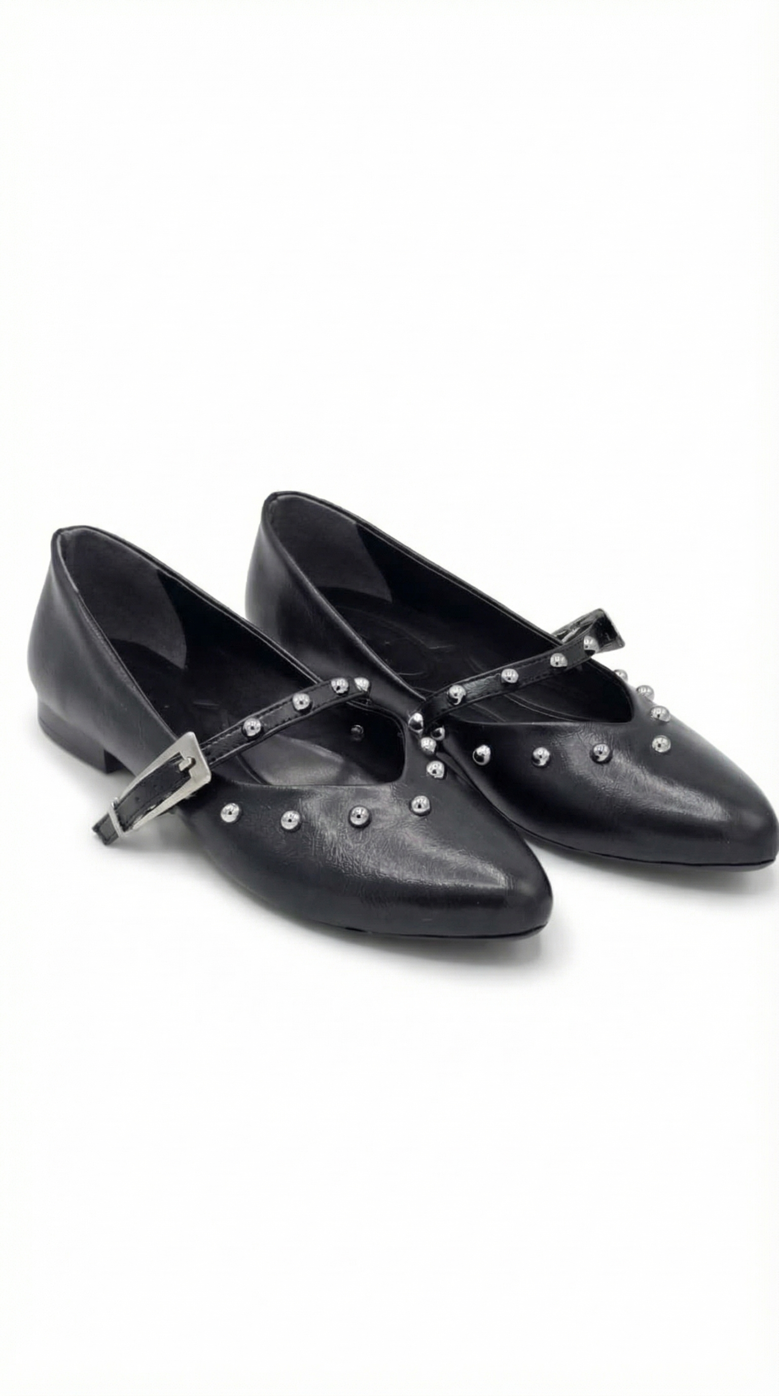 Luvestashoes Siyah Metal Zımba Detaylı Tokalı Babet