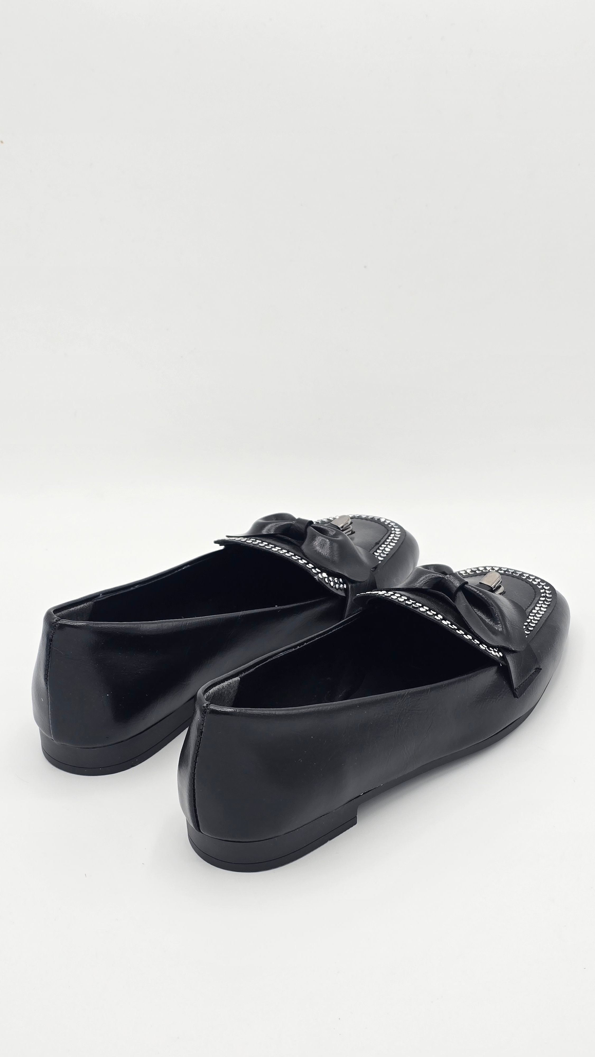 Luvestashoes Siyah Taş İşlemeli Fiyonk Detaylı Ortopedik Zarif Babet