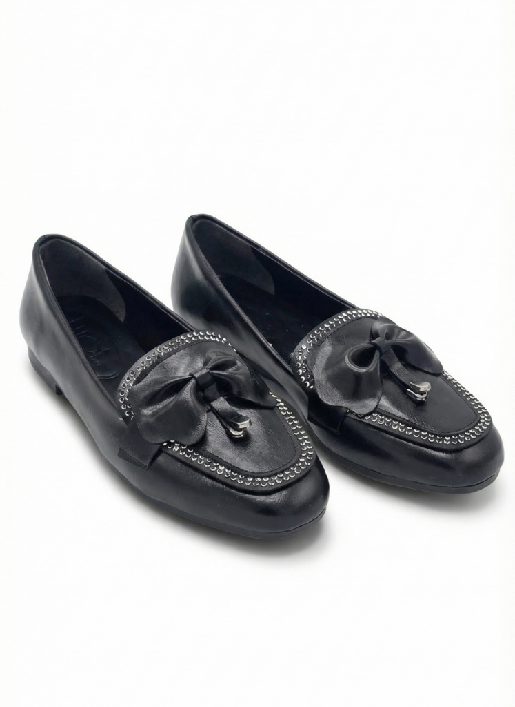 Luvestashoes Siyah Taş İşlemeli Fiyonk Detaylı Ortopedik Zarif Babet
