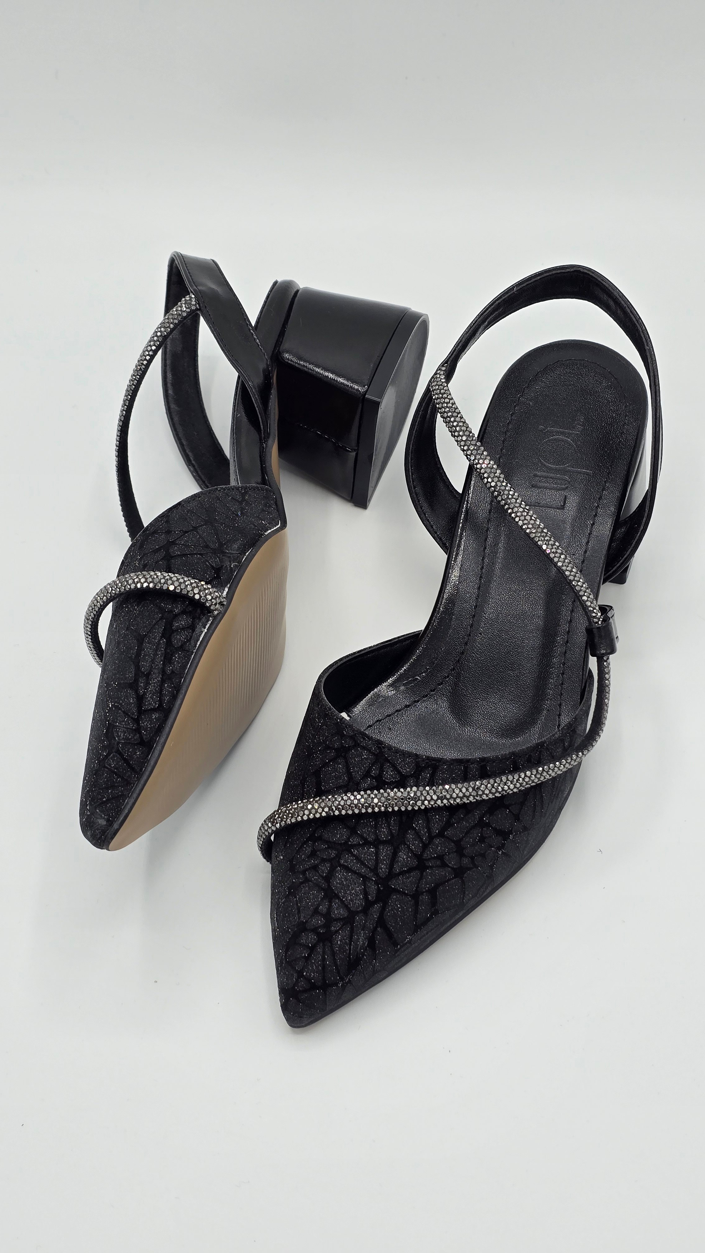 Luvestashoes Siyah Taş Şerit Detaylı Simli Topuklu Stiletto