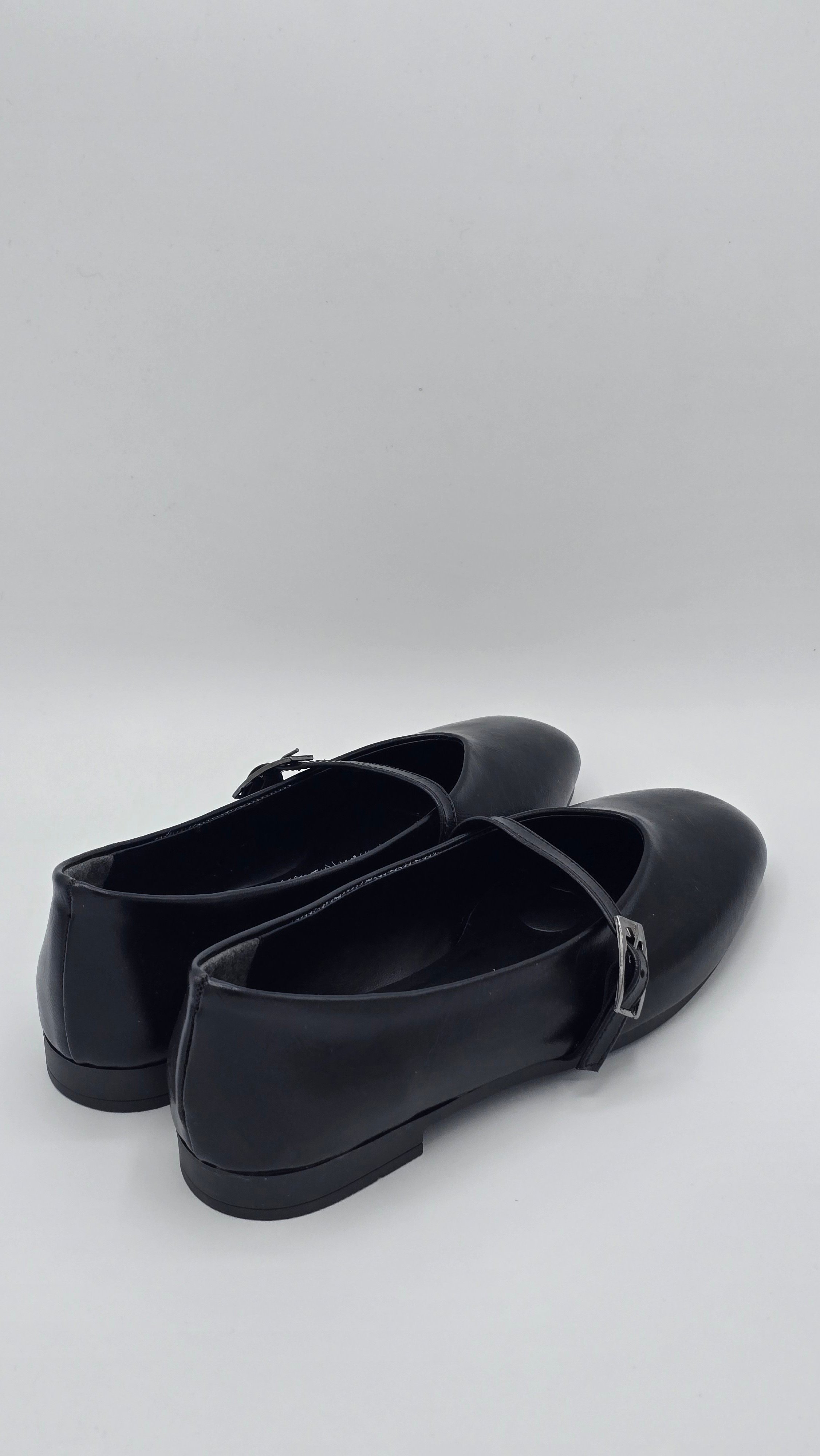 Luvestashoes Siyah Tek Tokalı Klasik Babet