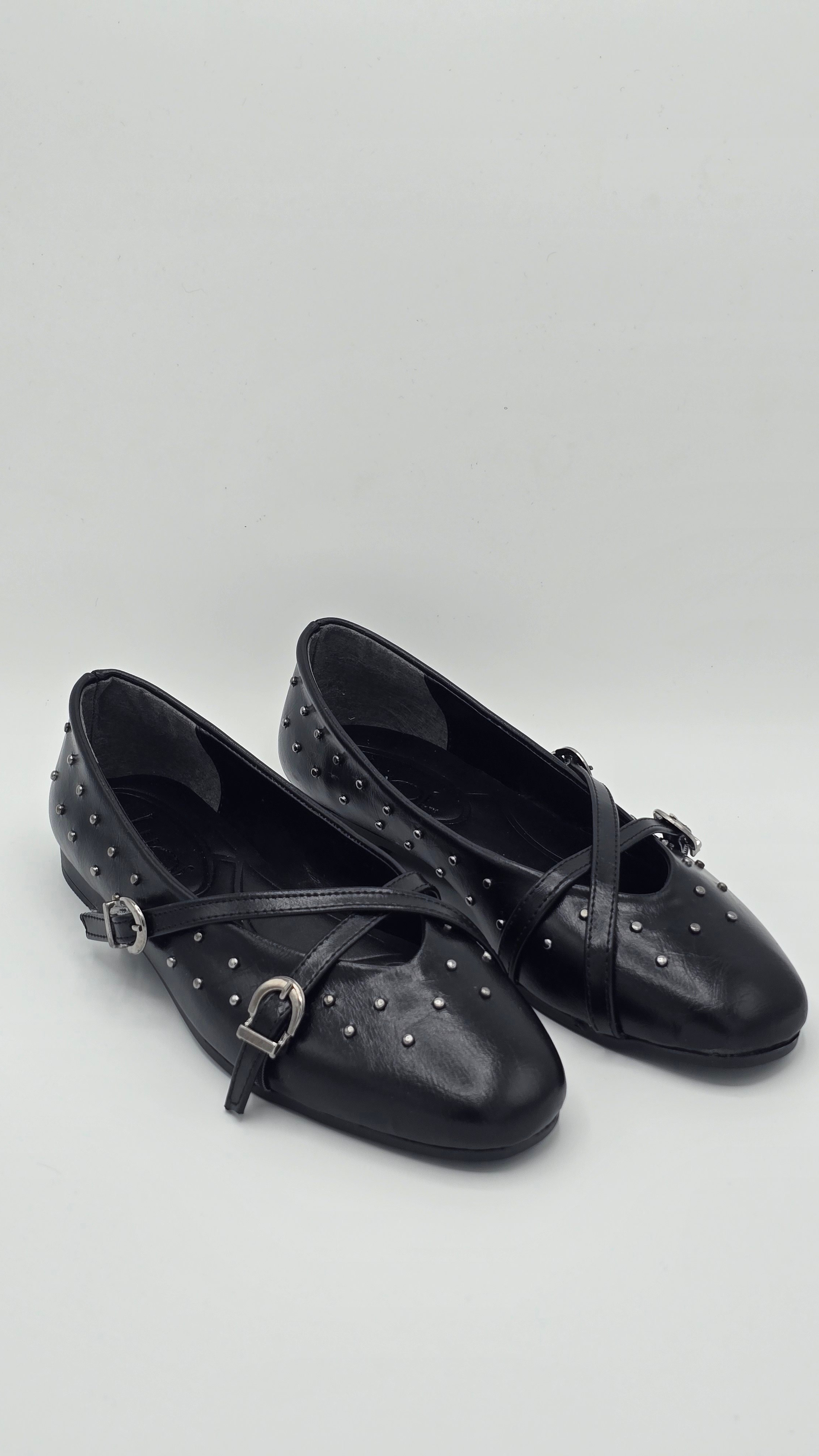 Luvestashoes Siyah Trok Detaylı Çapraz Bantlı Ortopedik Babet
