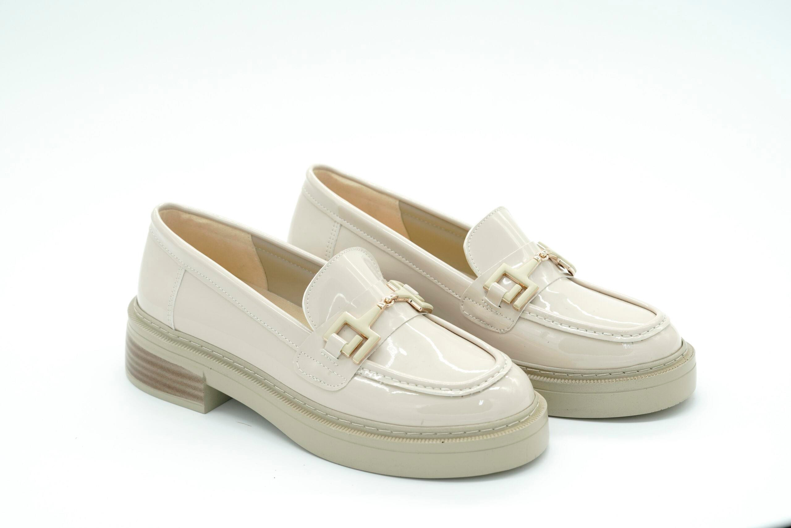 toka-detayli-rugan-loafer-bej-e-fd39.jpg