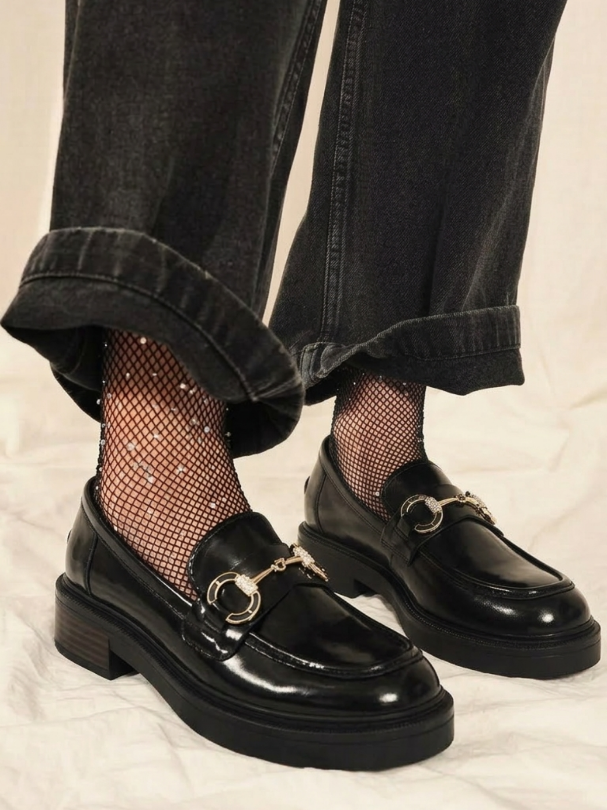 Toka Detaylı Rugan Loafer Siyah
