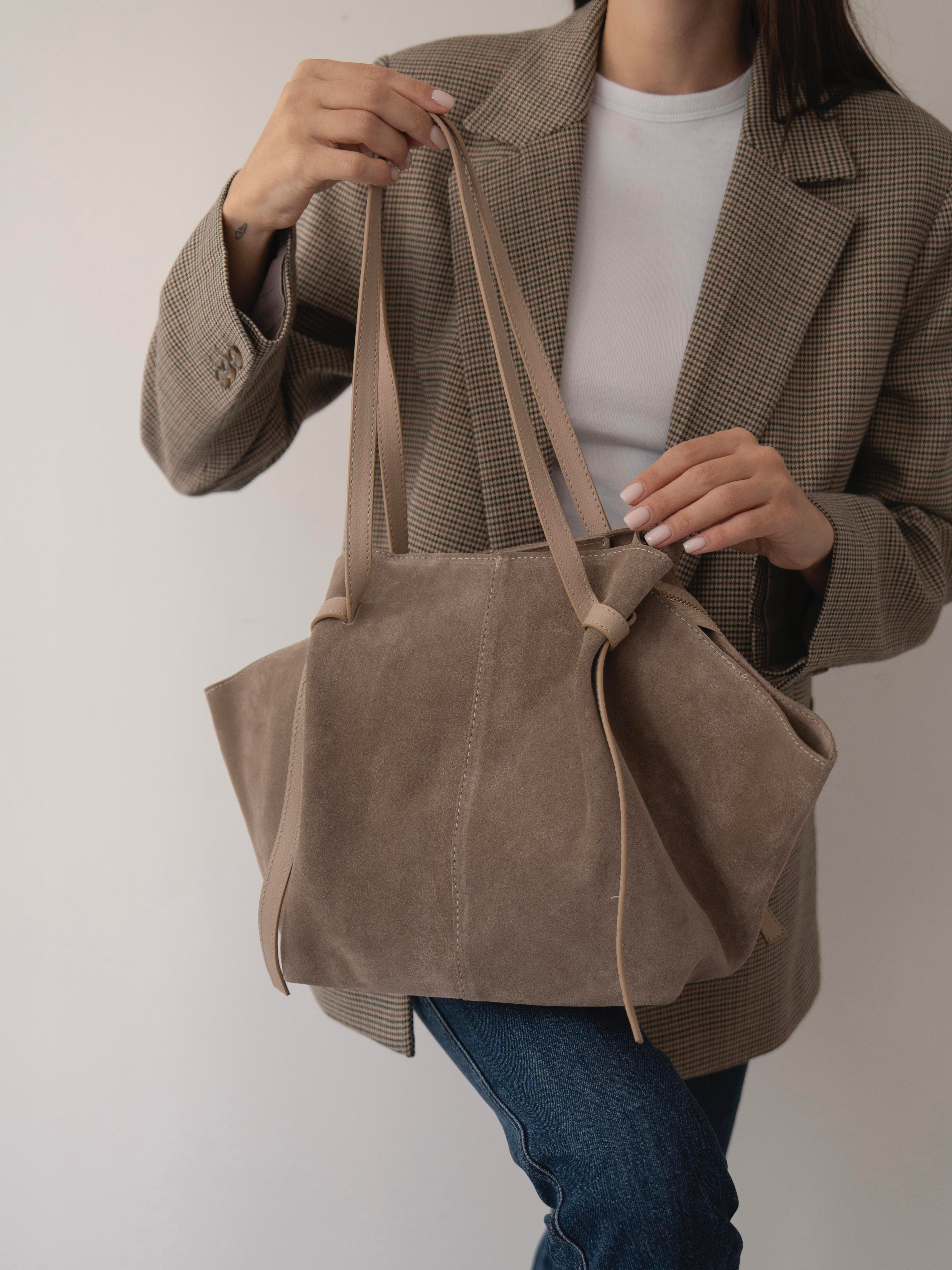 2949 Vizon Hakiki Süet Kadın Çanta