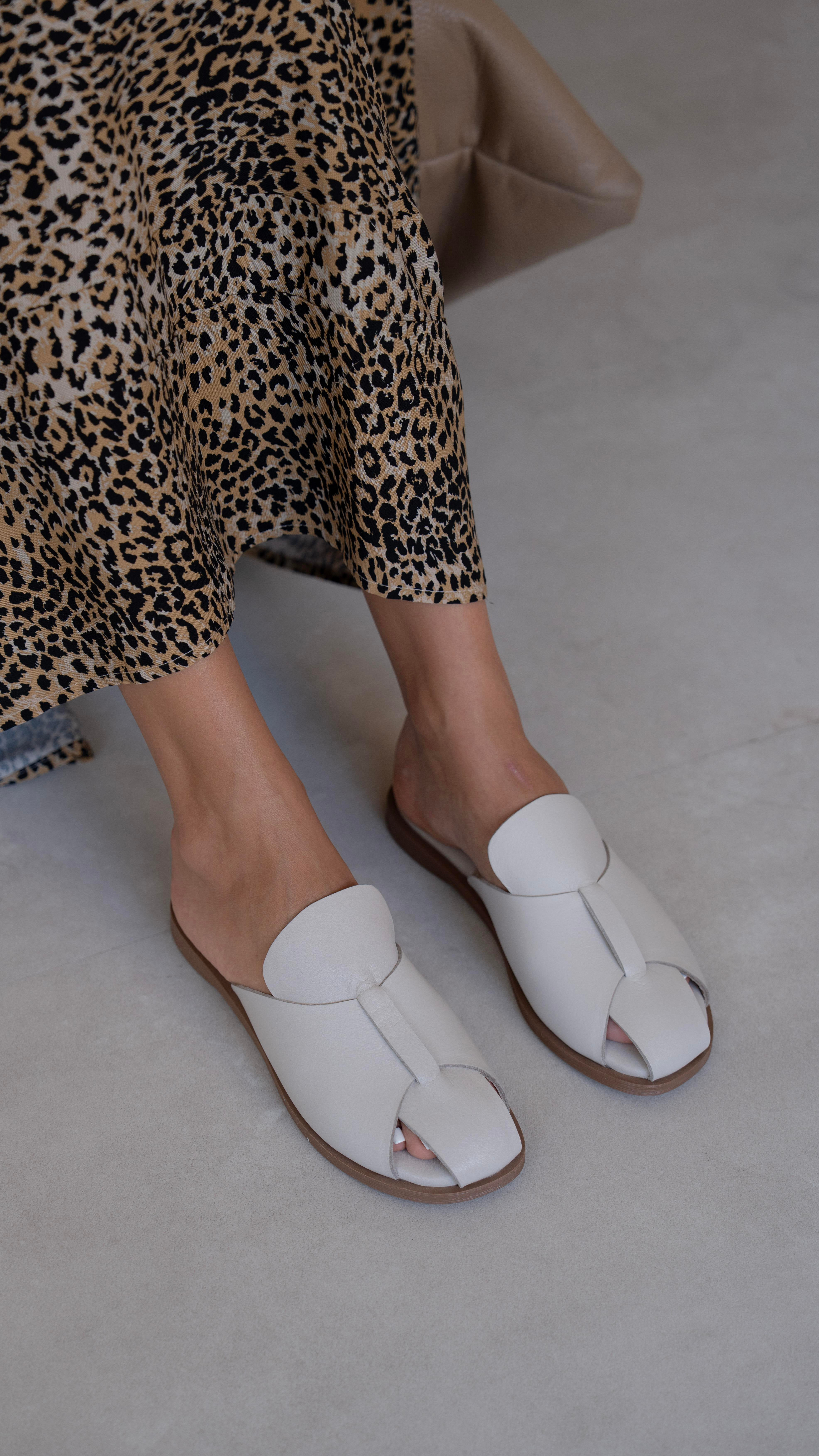 Bayern Ekru   Hakiki Deri   Terlik