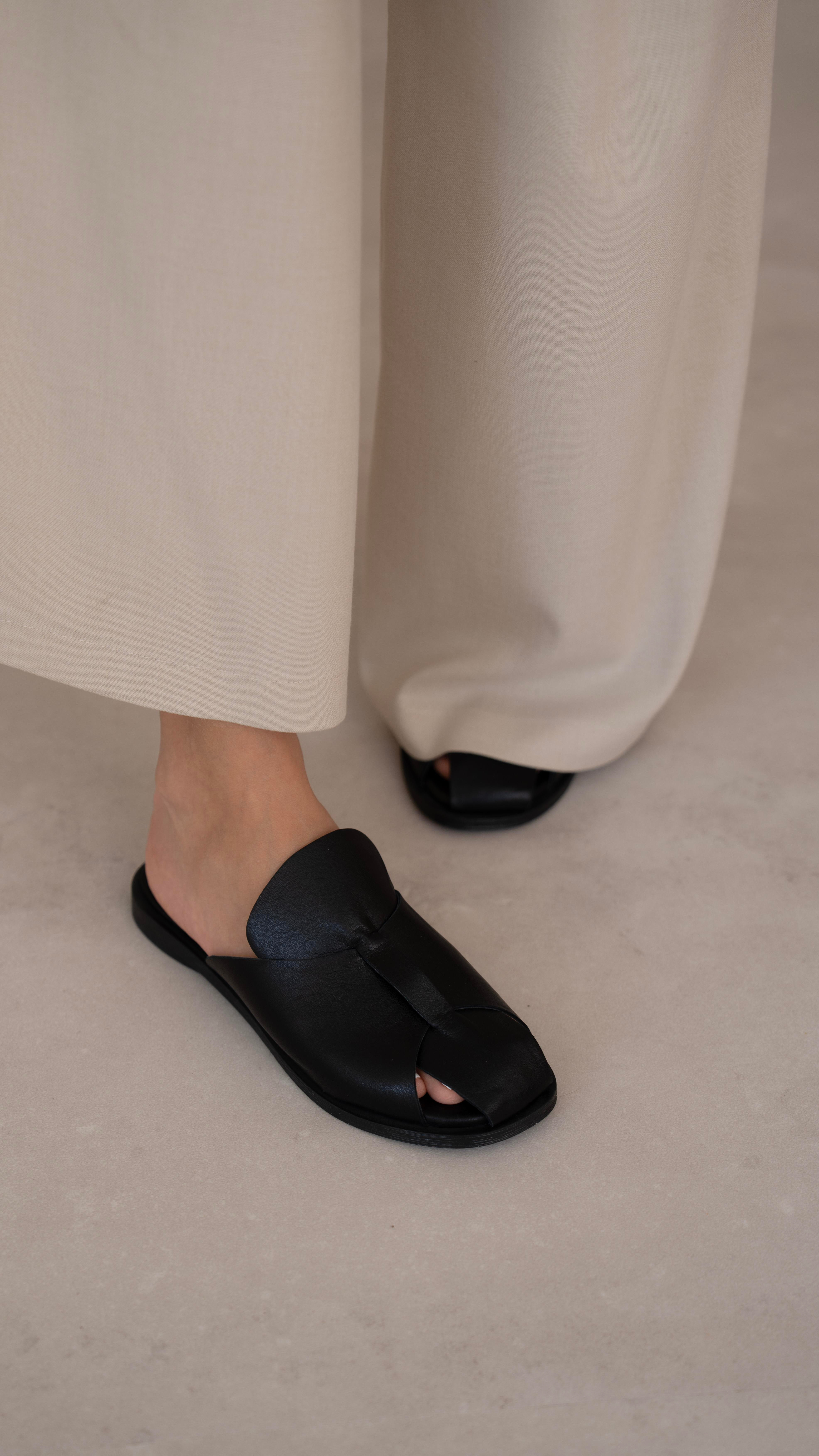 Bayern Siyah   Hakiki Deri   Terlik