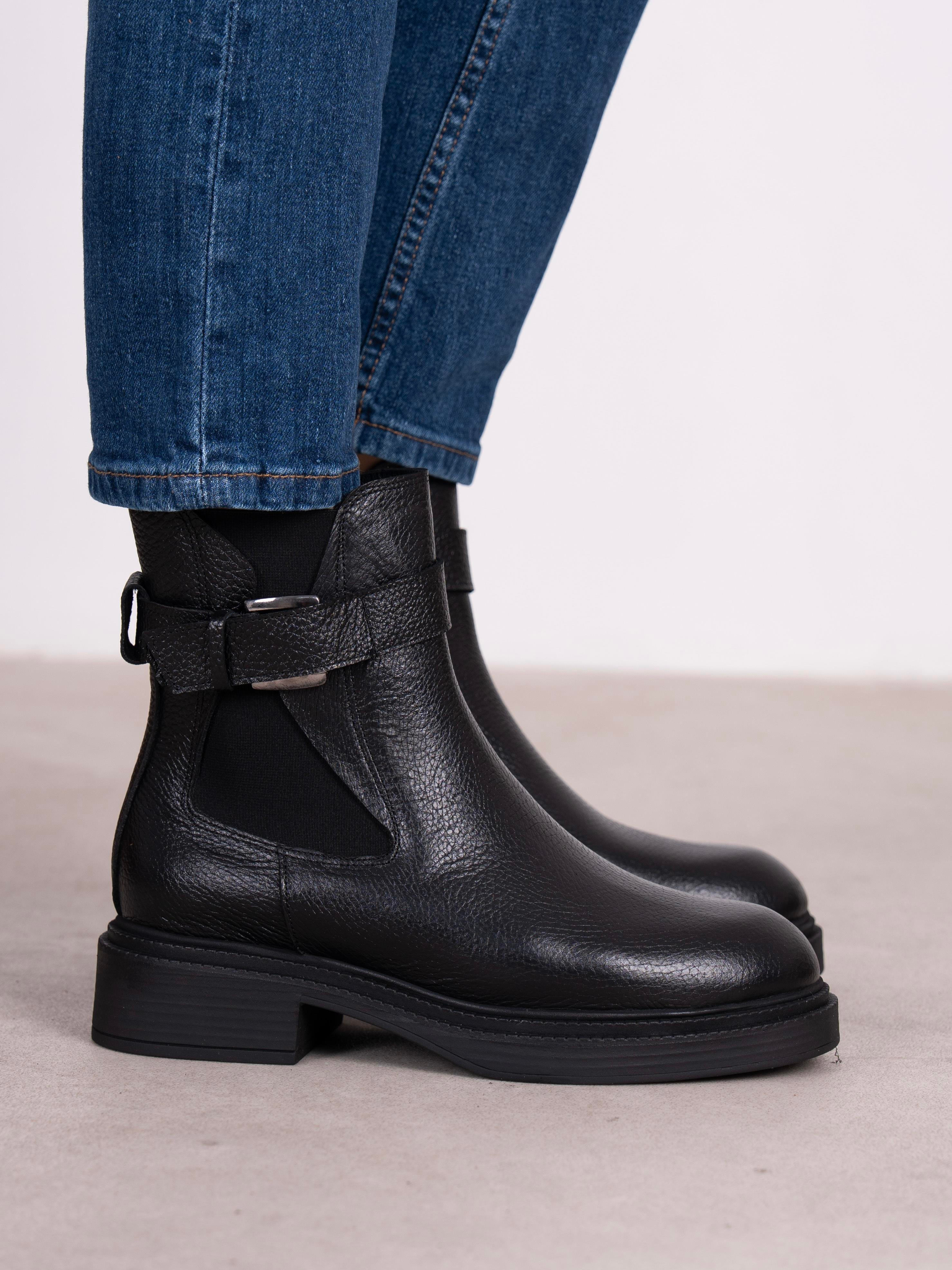 Blen Siyah Hakiki Deri Kadın Bot