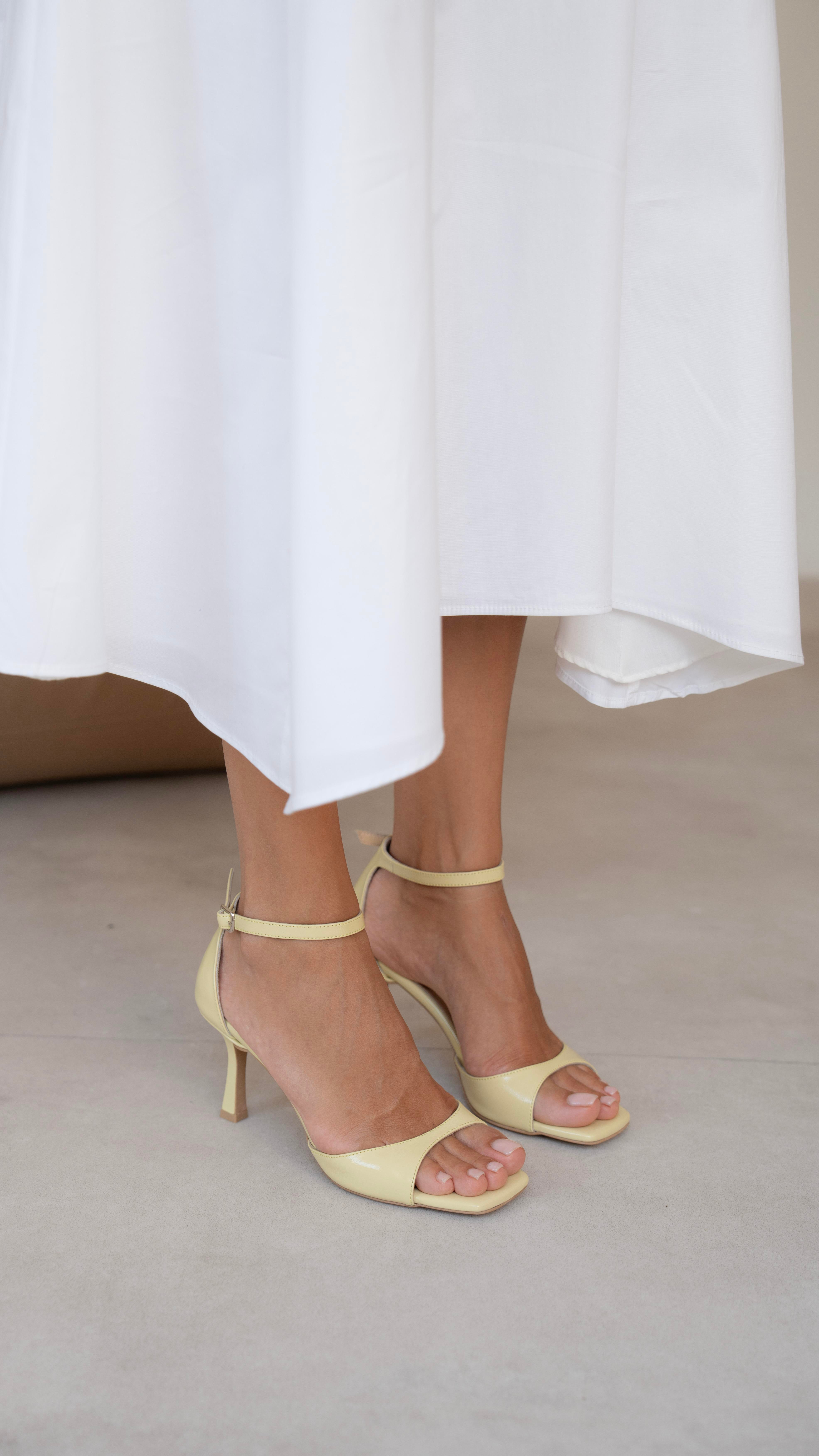 Dalot Sarı Rugan   Hakiki Deri   Topuklu Ayakkabı